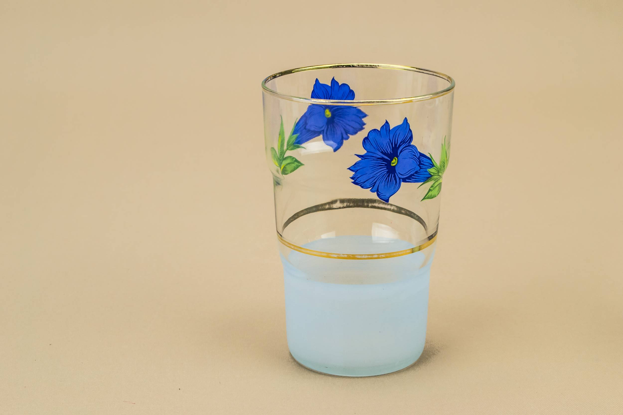 Moulded Medium Floral — 6 bluebell water glasses 2