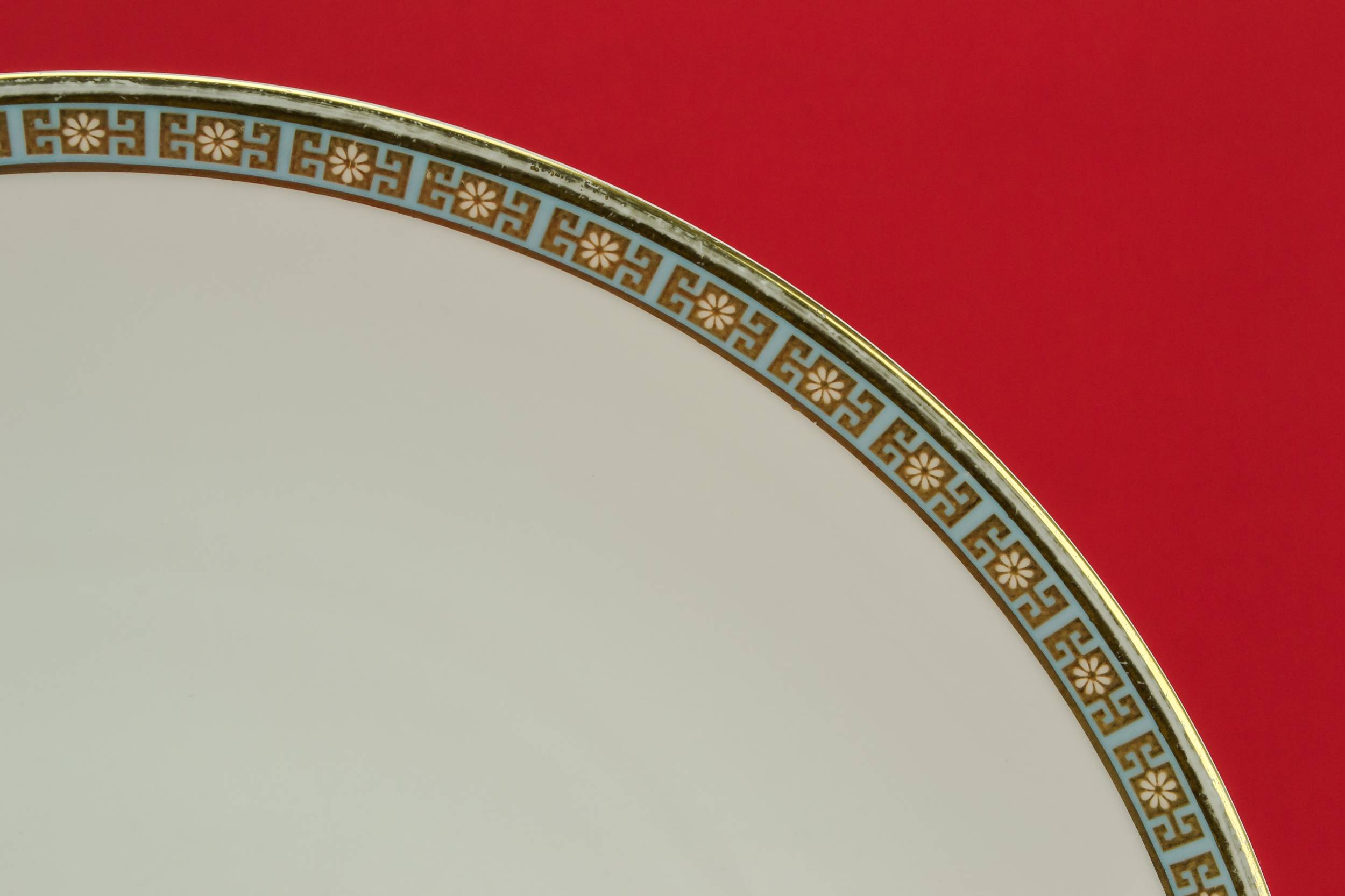 Porcelain Neo-classical PLATES — 6 gilded dinner plates 1