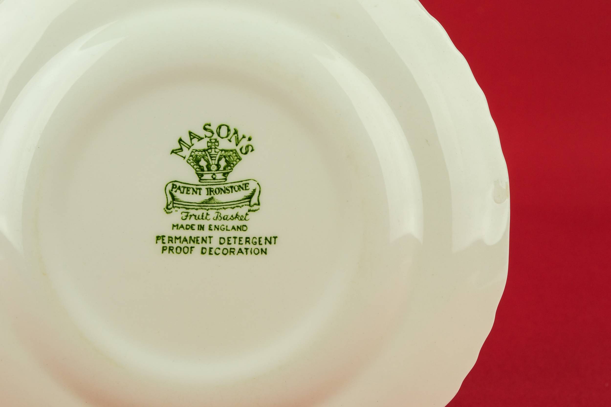 Charming Retro Floral — 6 small plates in green 2
