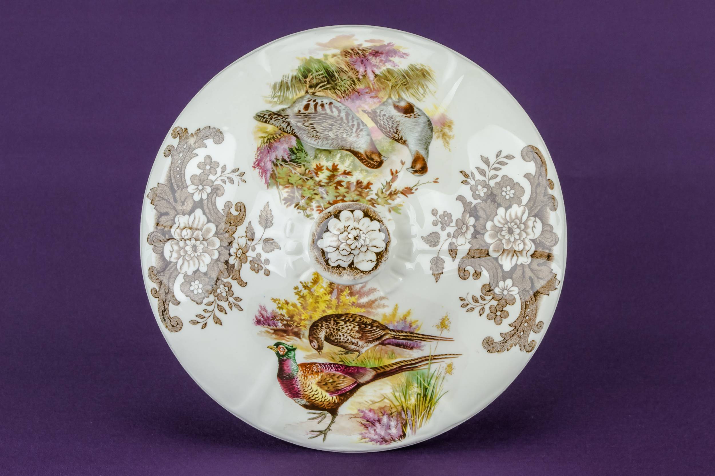 Porcelain Vintage Palissy — Serving tureen game series 1