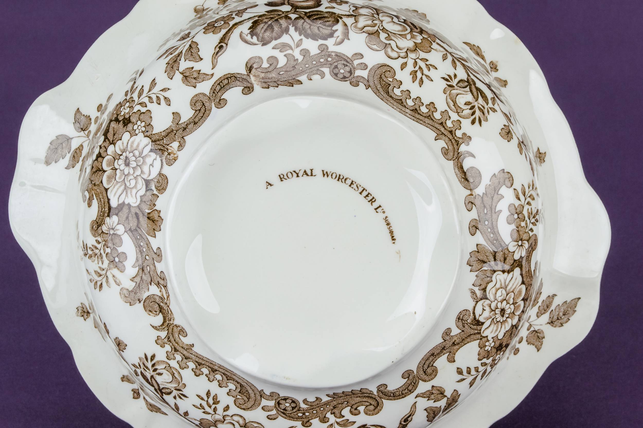Porcelain Vintage Palissy — Serving tureen game series 3