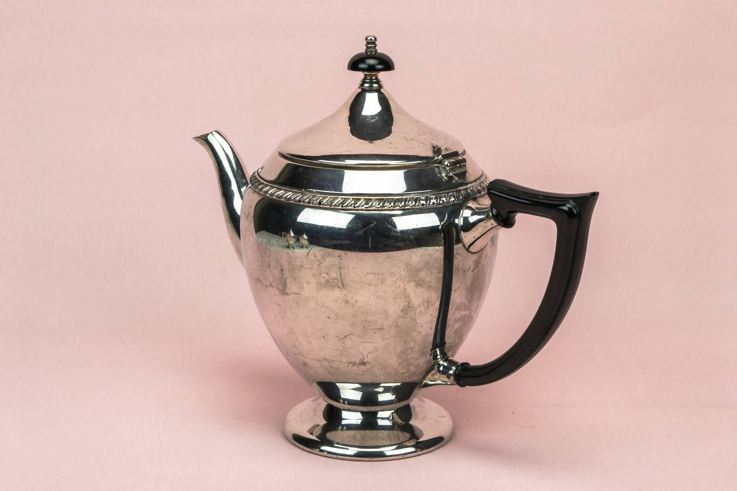 Antique Spectacular Gadrooned — Saracen tea and coffee set 2