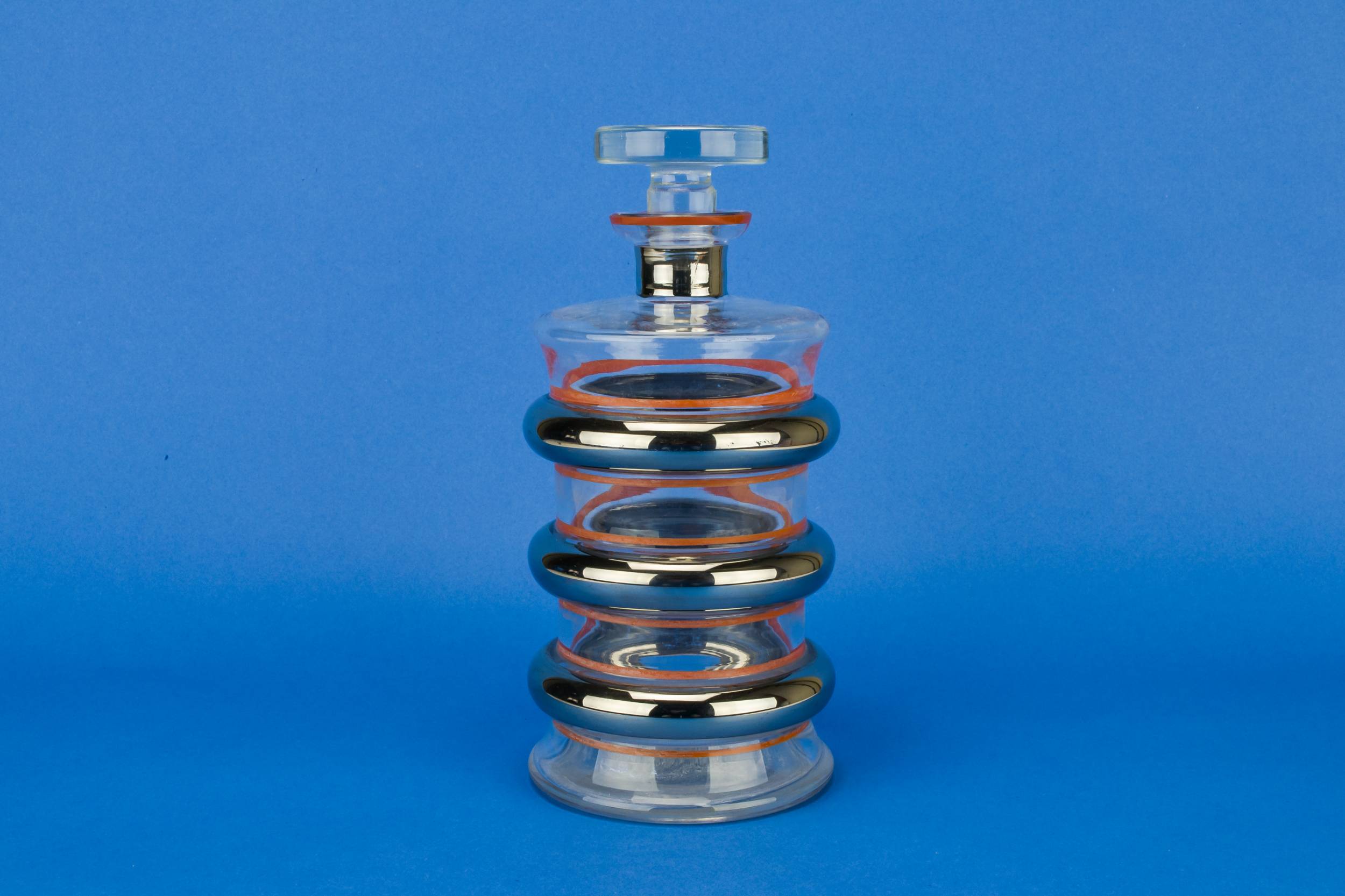 Imposing Bobbin Water — Art Deco silver decanter