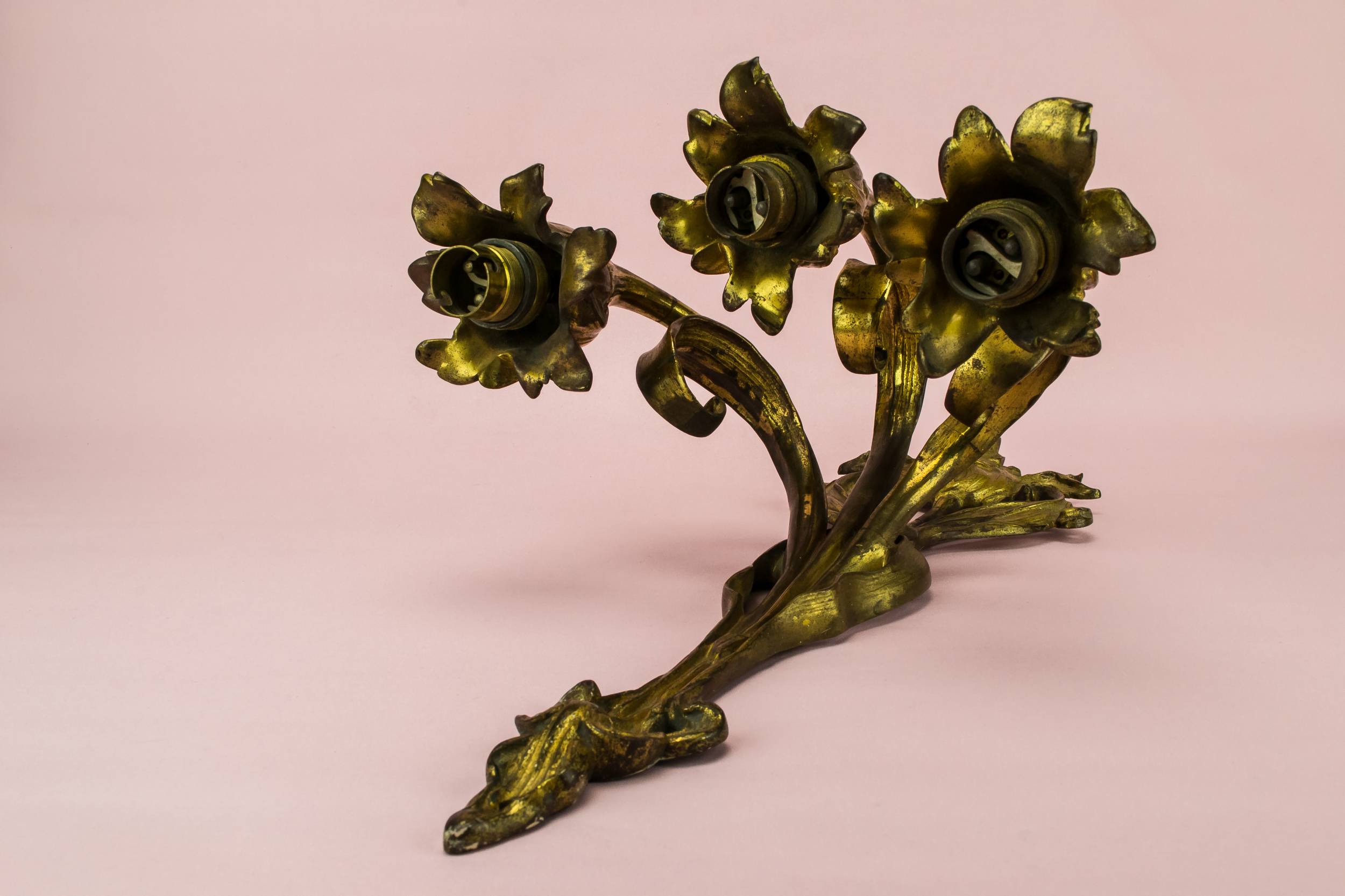 Bronze Spectacular Floral — Art Nouveau candle sconce 5