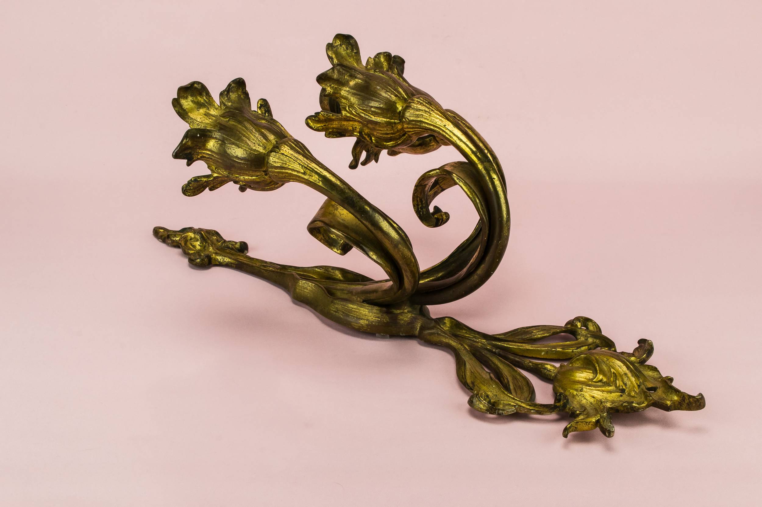 Bronze Spectacular Floral — Art Nouveau candle sconce 1