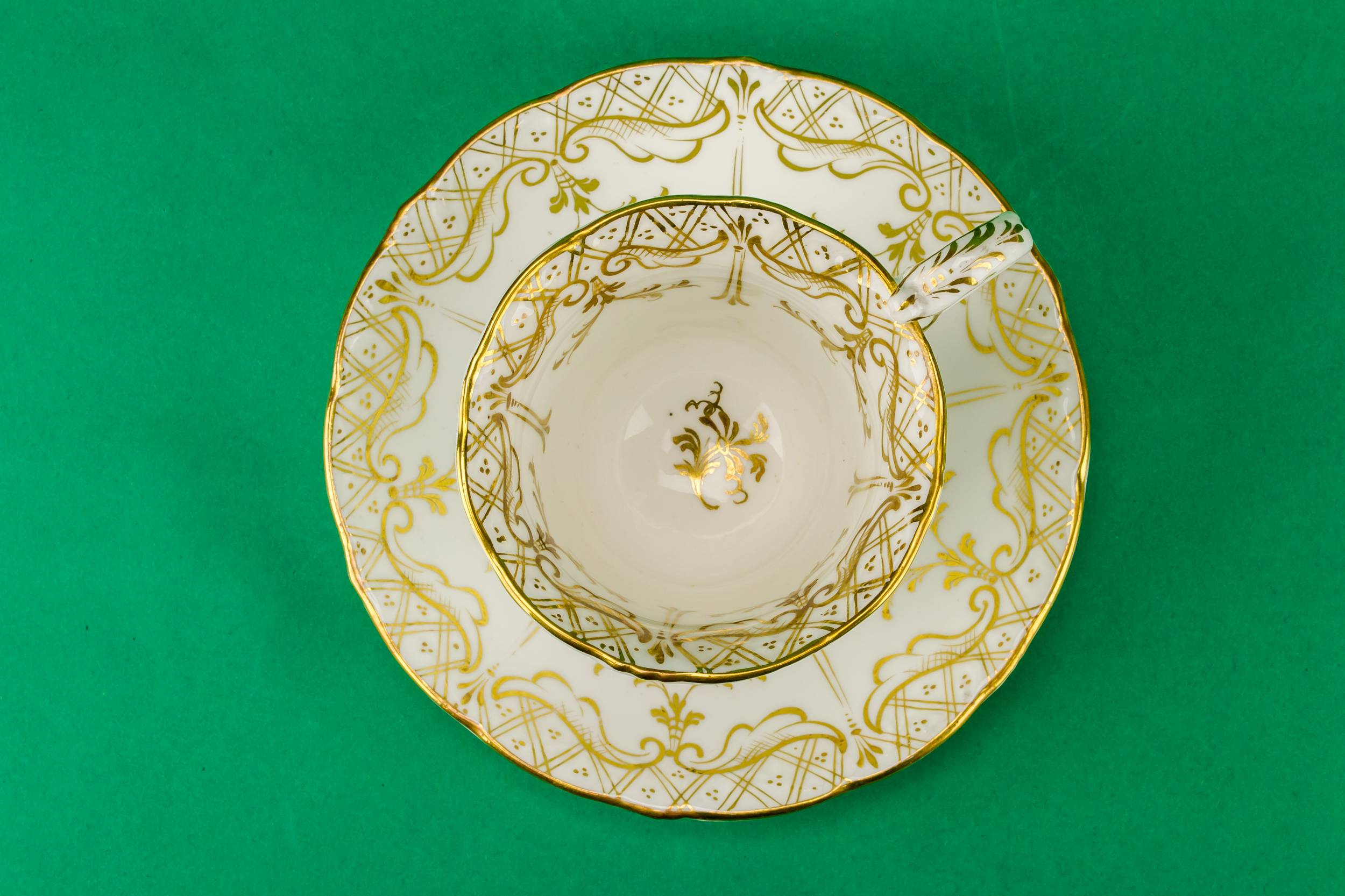 Persons Neo-classical Luxurious — Gold coffee set for 5