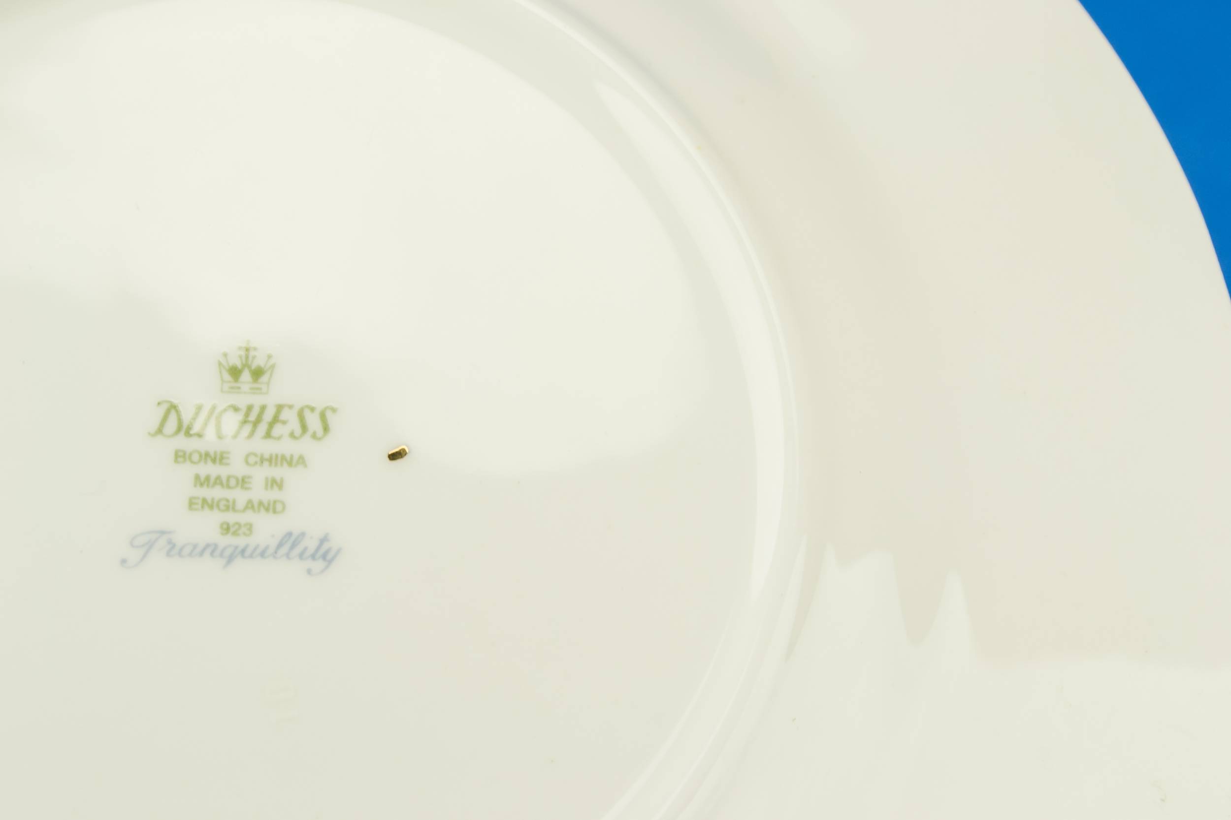 Vintage Blue And — 6 Duchess medium plates 2