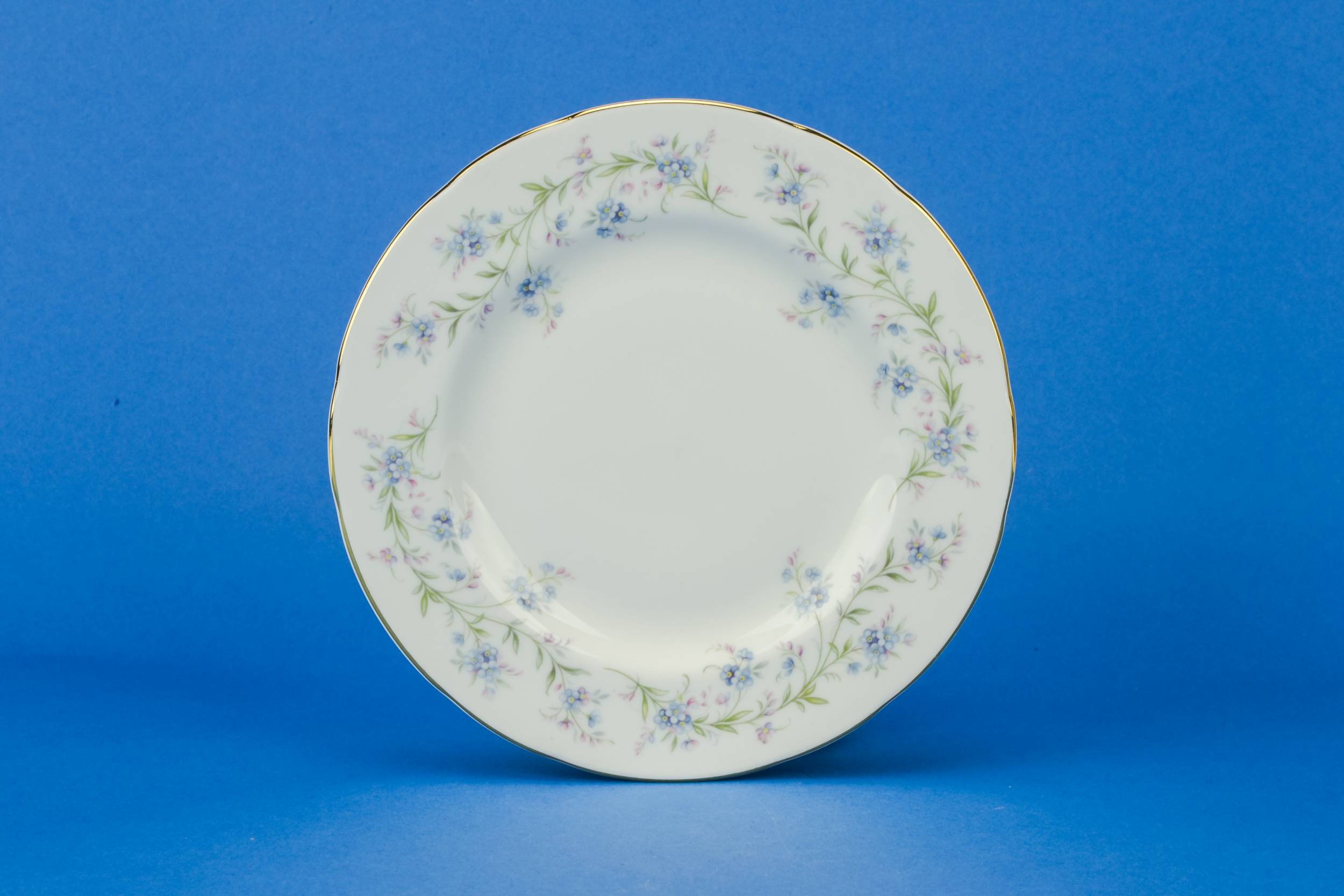 Vintage Blue And — 6 Duchess medium plates