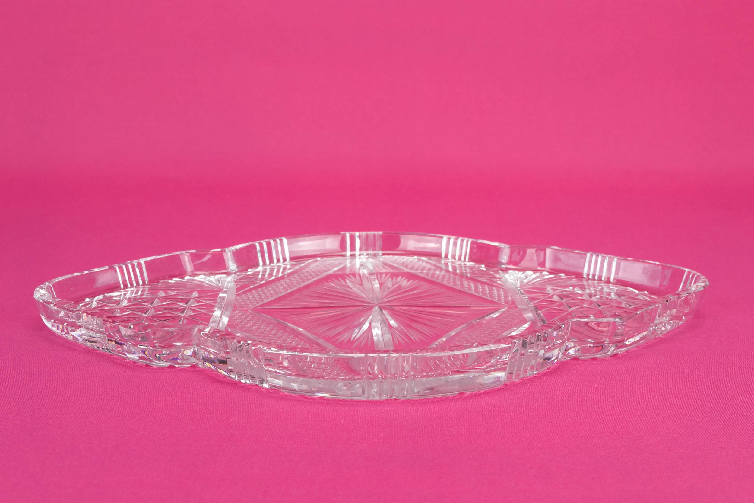 Elegant Vintage Diamond — Glass dressing table tray 2