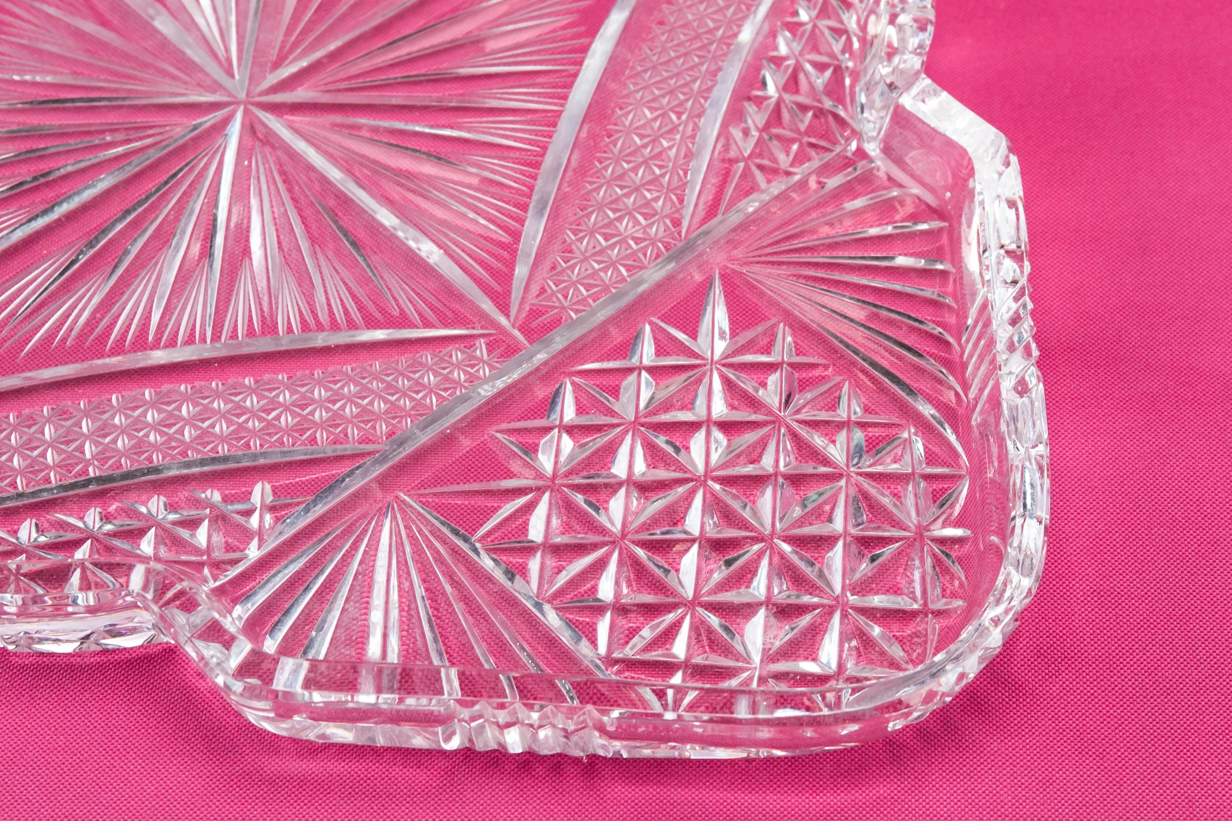 Elegant Vintage Diamond — Glass dressing table tray 1