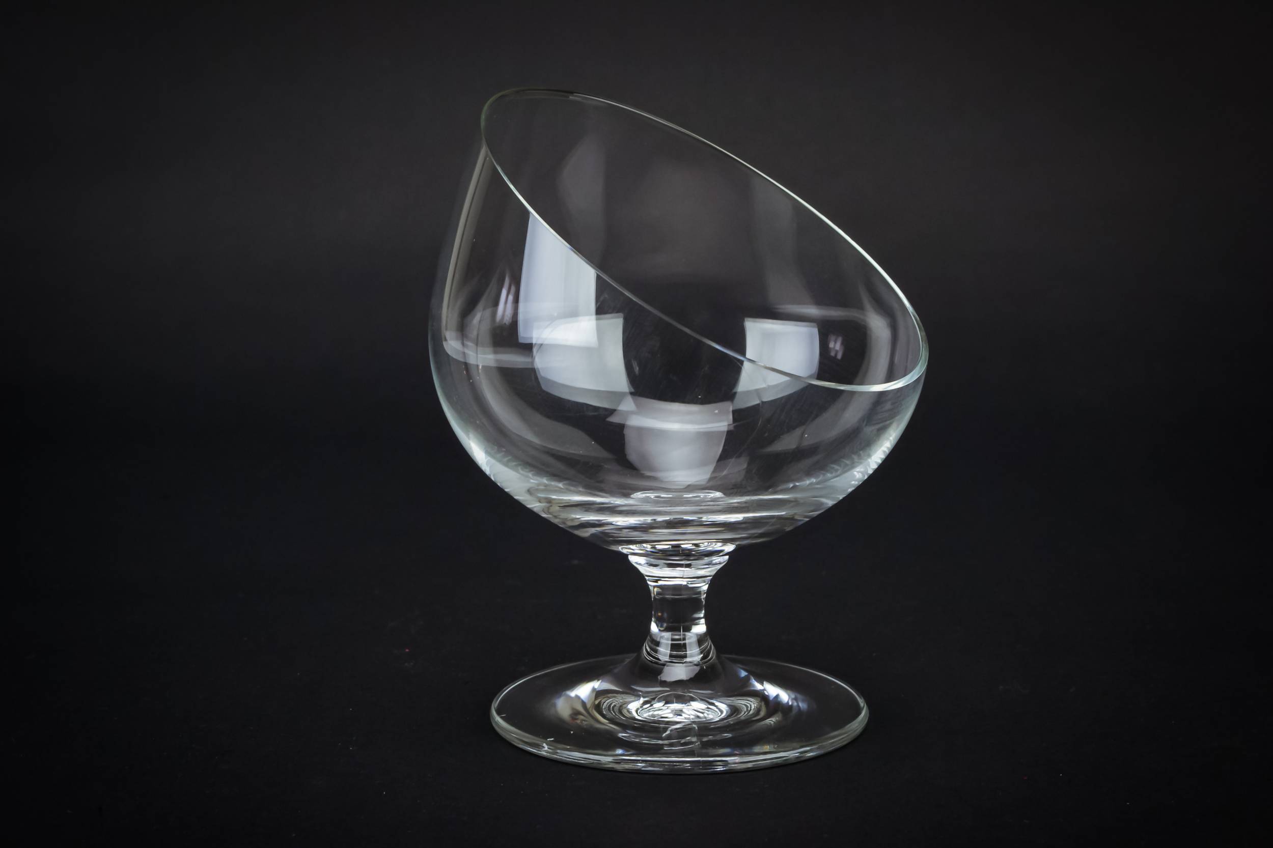 Glass Modernist VASE — Small glass bud vase