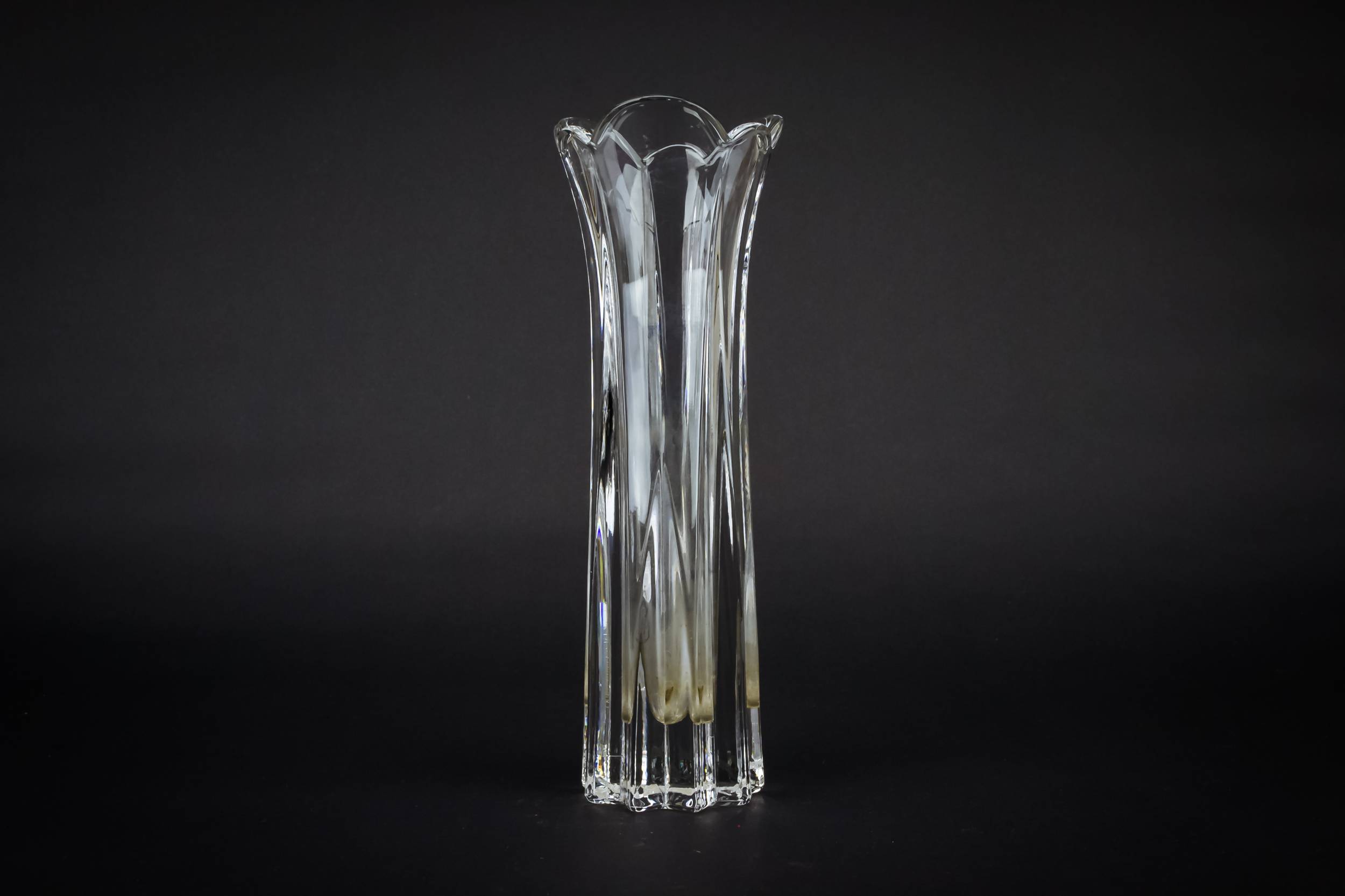 Modernist Glass VASE — Small column glass vase