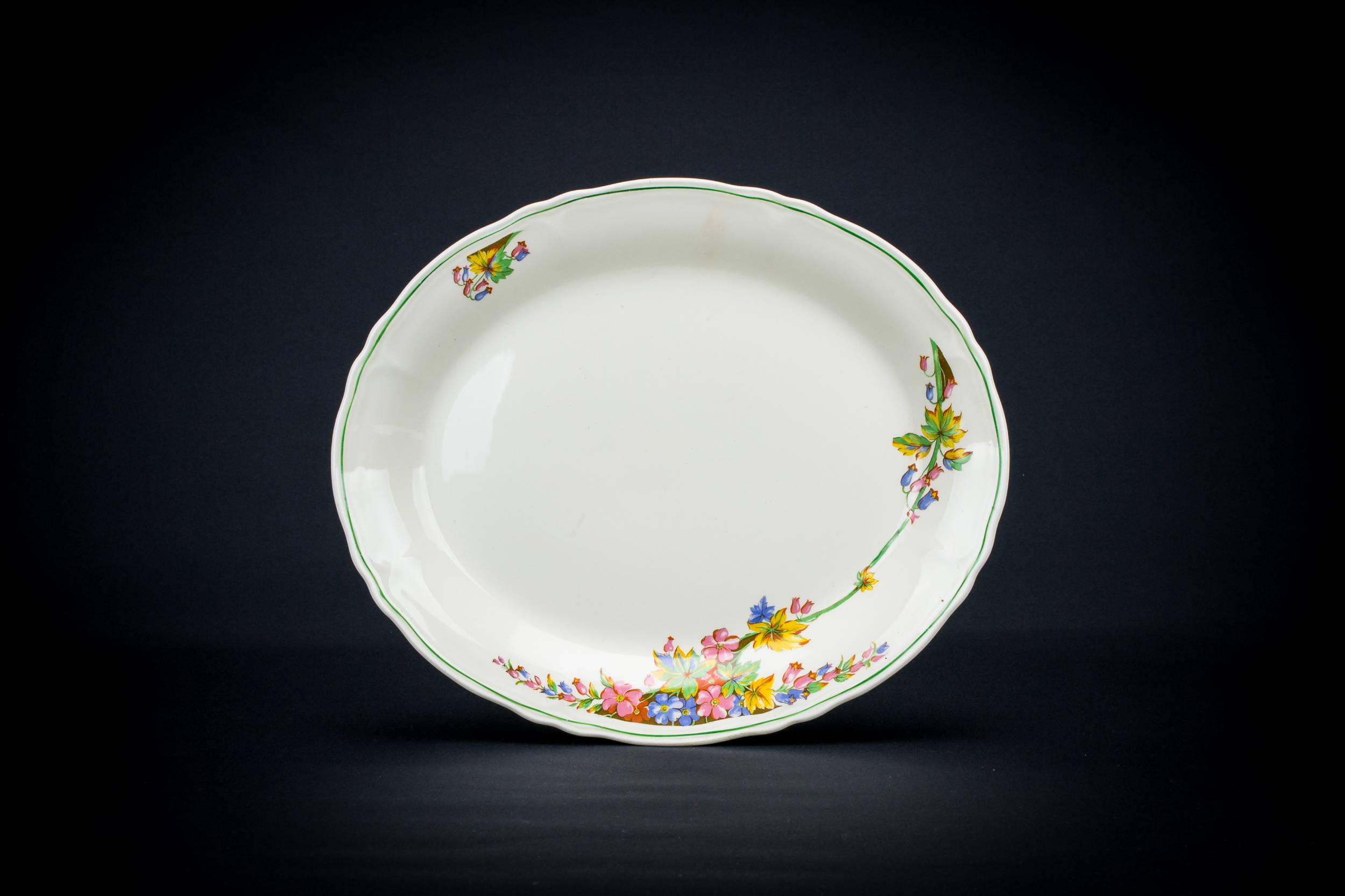 Art Deco Cheerful — Small floral serving platter
