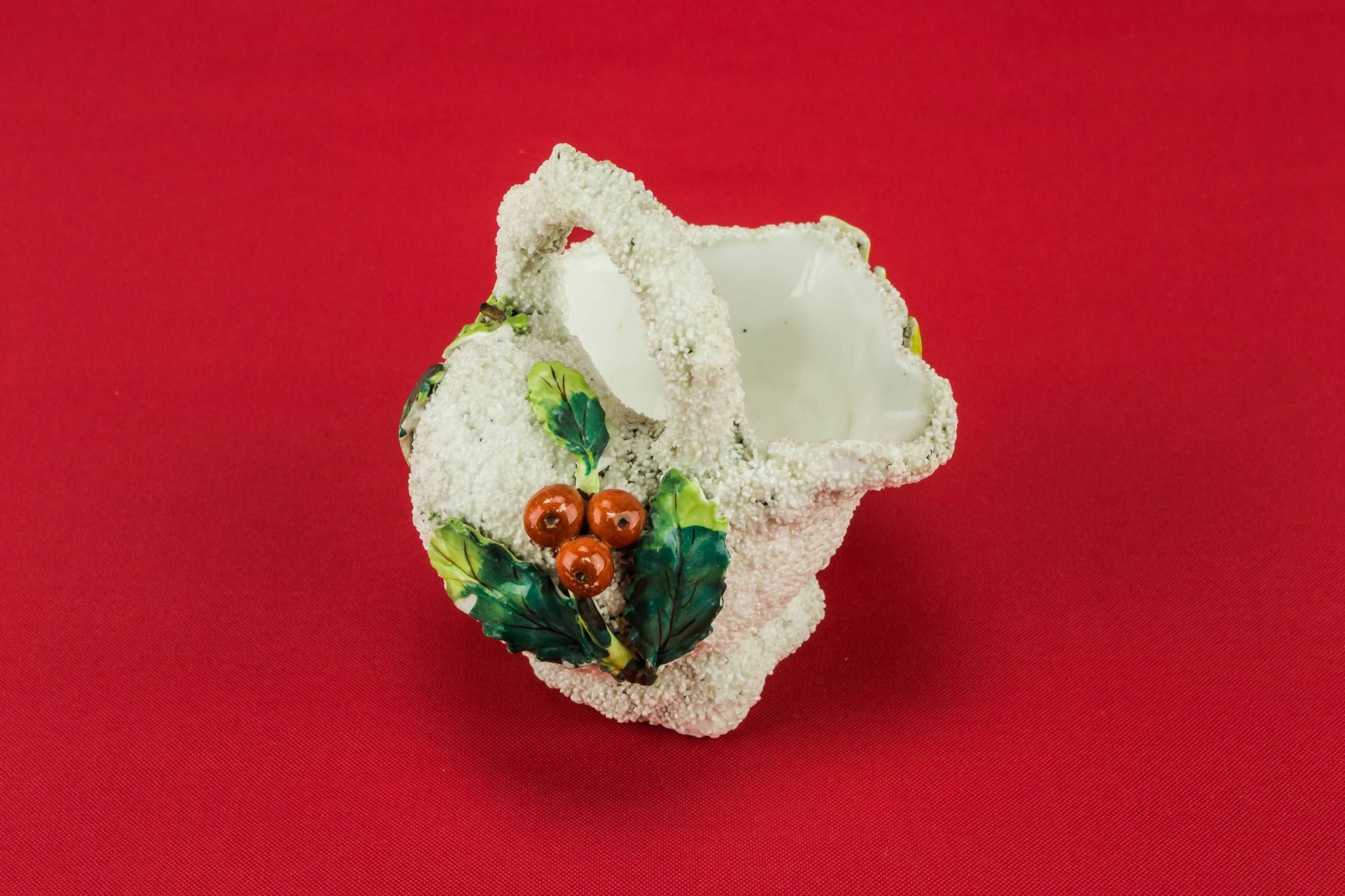 Retro Porcelain Floral — Small decorative bowl