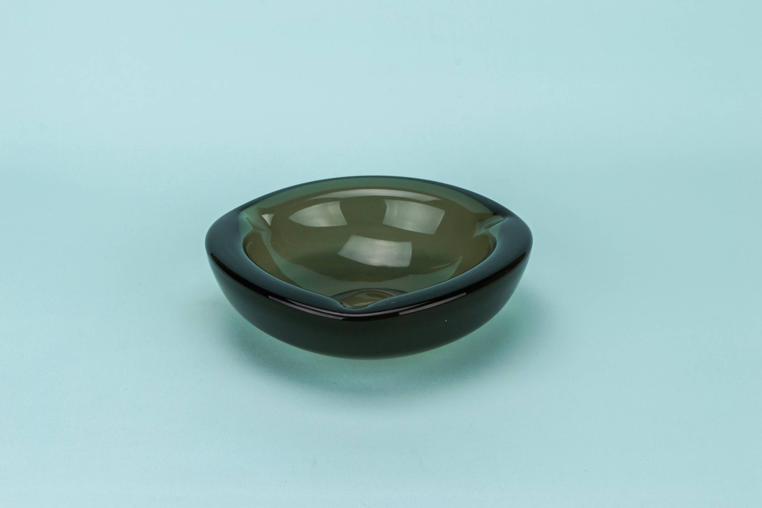 Glass Charming Minimalist — Orrefors grey glass ashtray