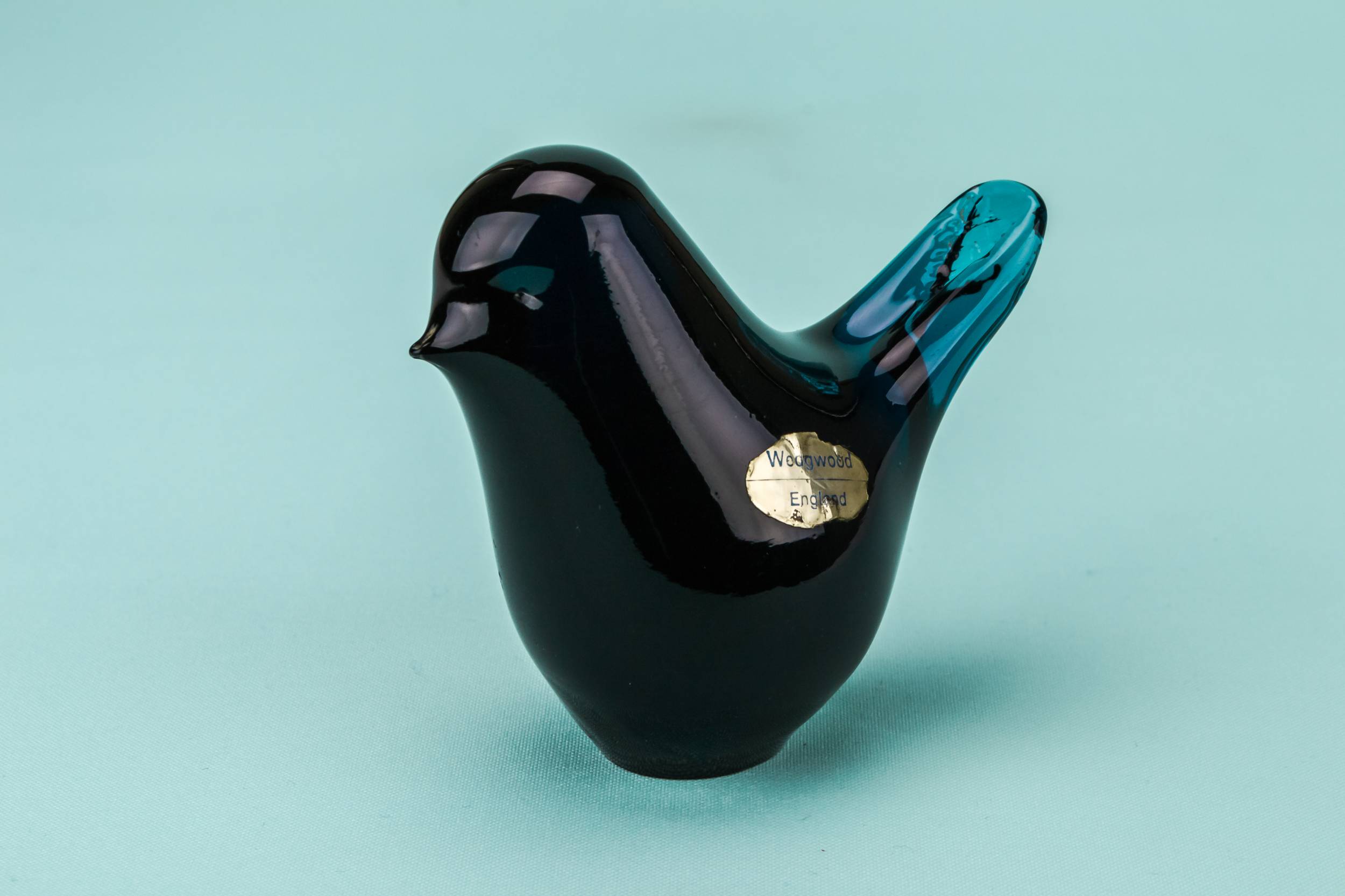 Glass Modernist SCULPTURE — Wedgwood glass paperweight 1