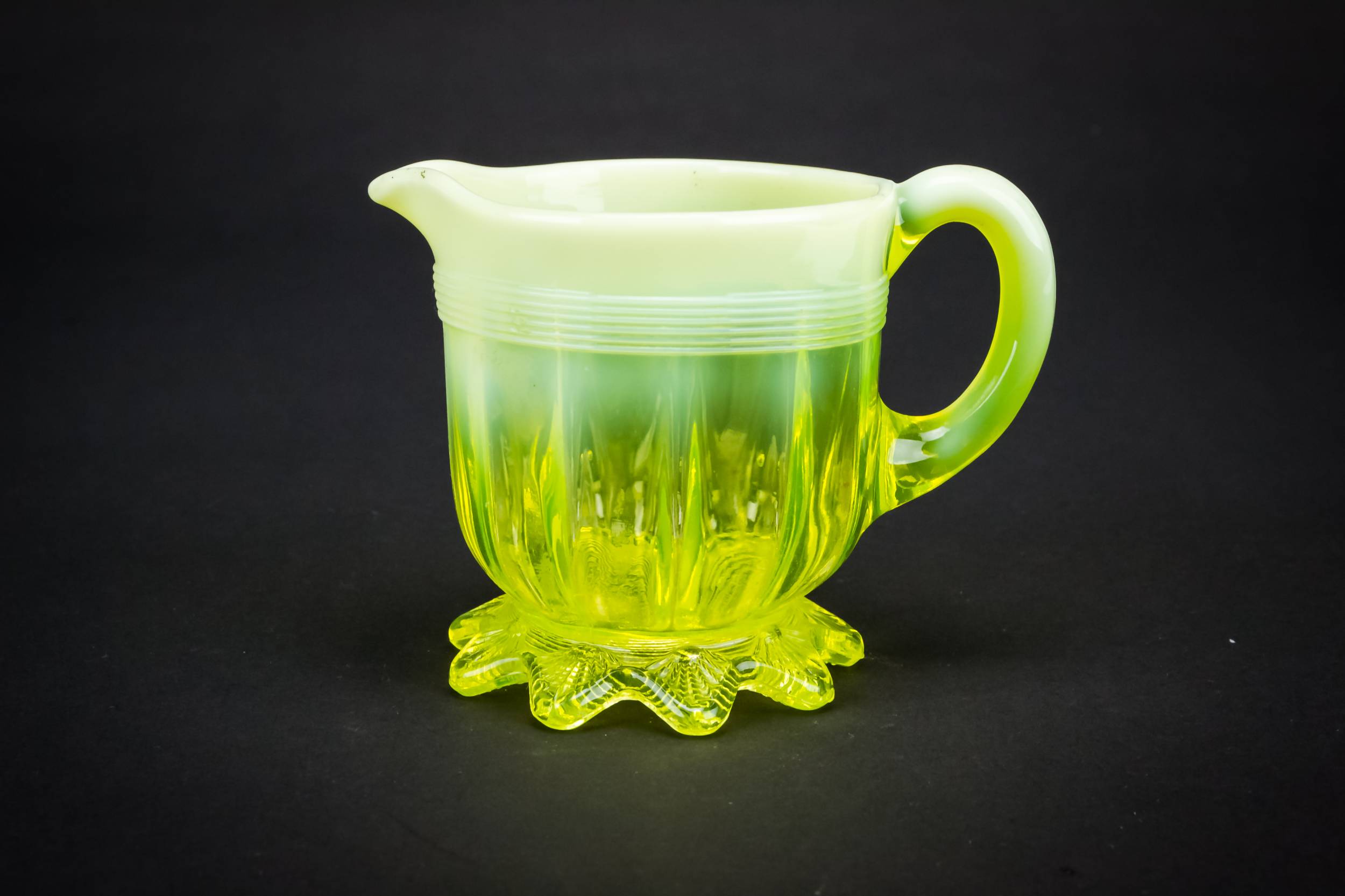 Antique Glass Davidson — Small glass creamer