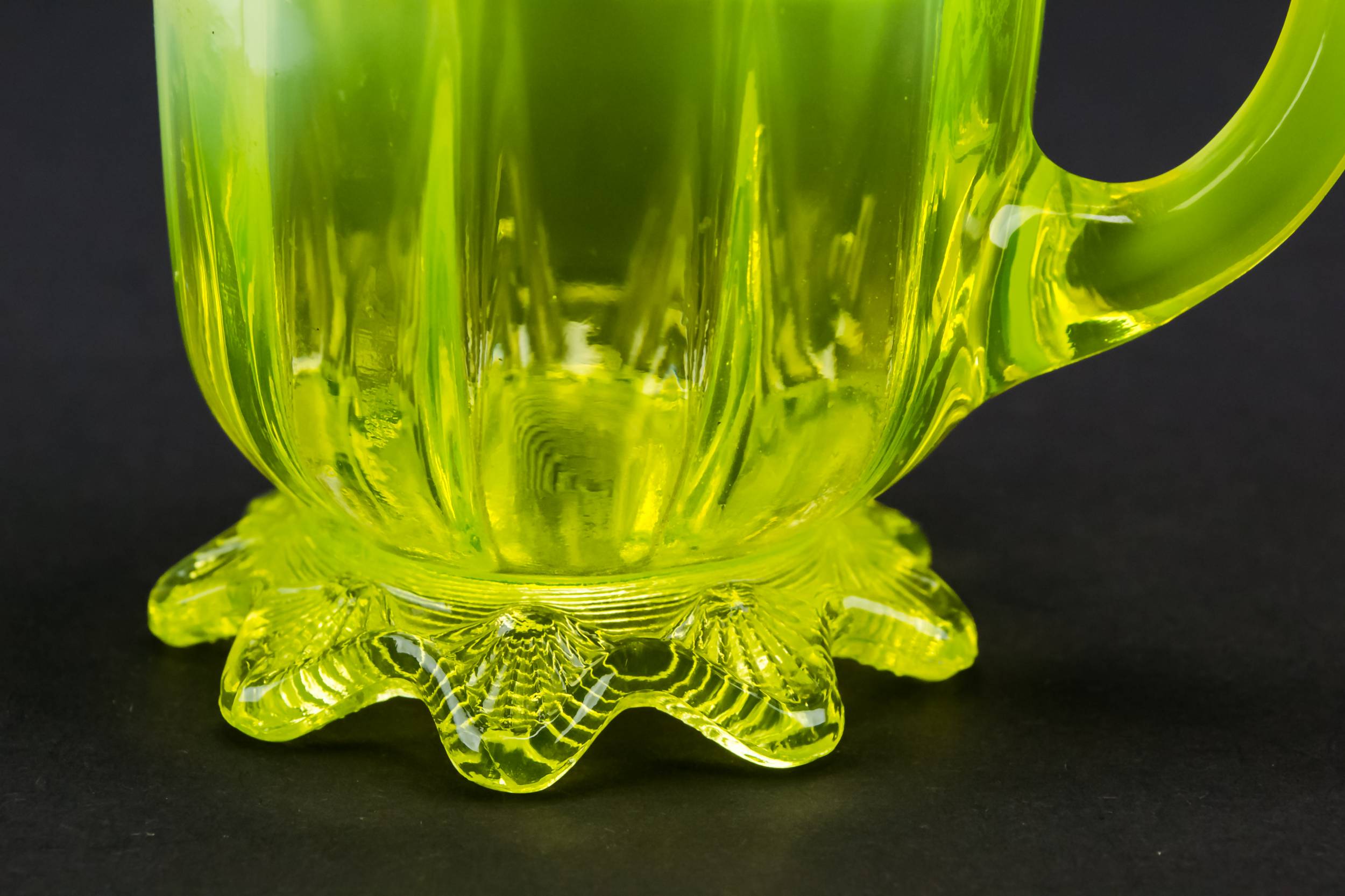 Antique Glass Davidson — Small glass creamer 2