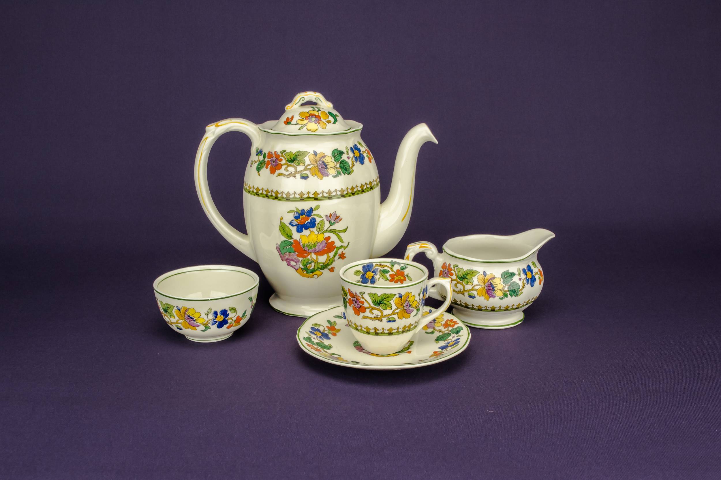 Settings Red and — Art Deco coffee set for 6