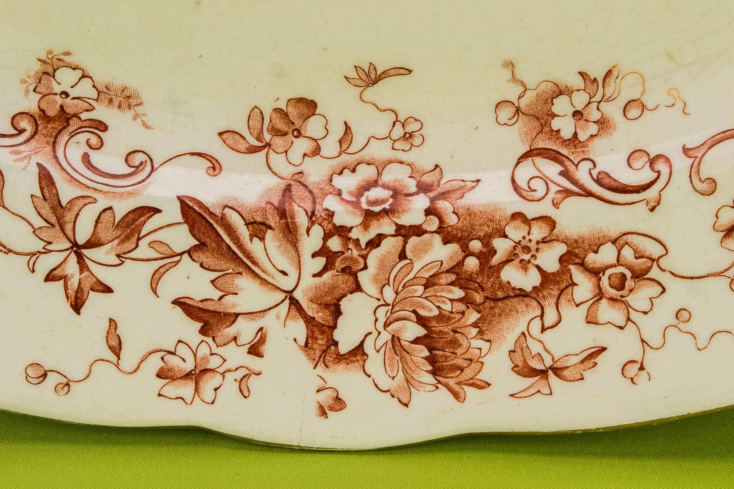 Ceramic Victorian Floral — Large serving platter 3