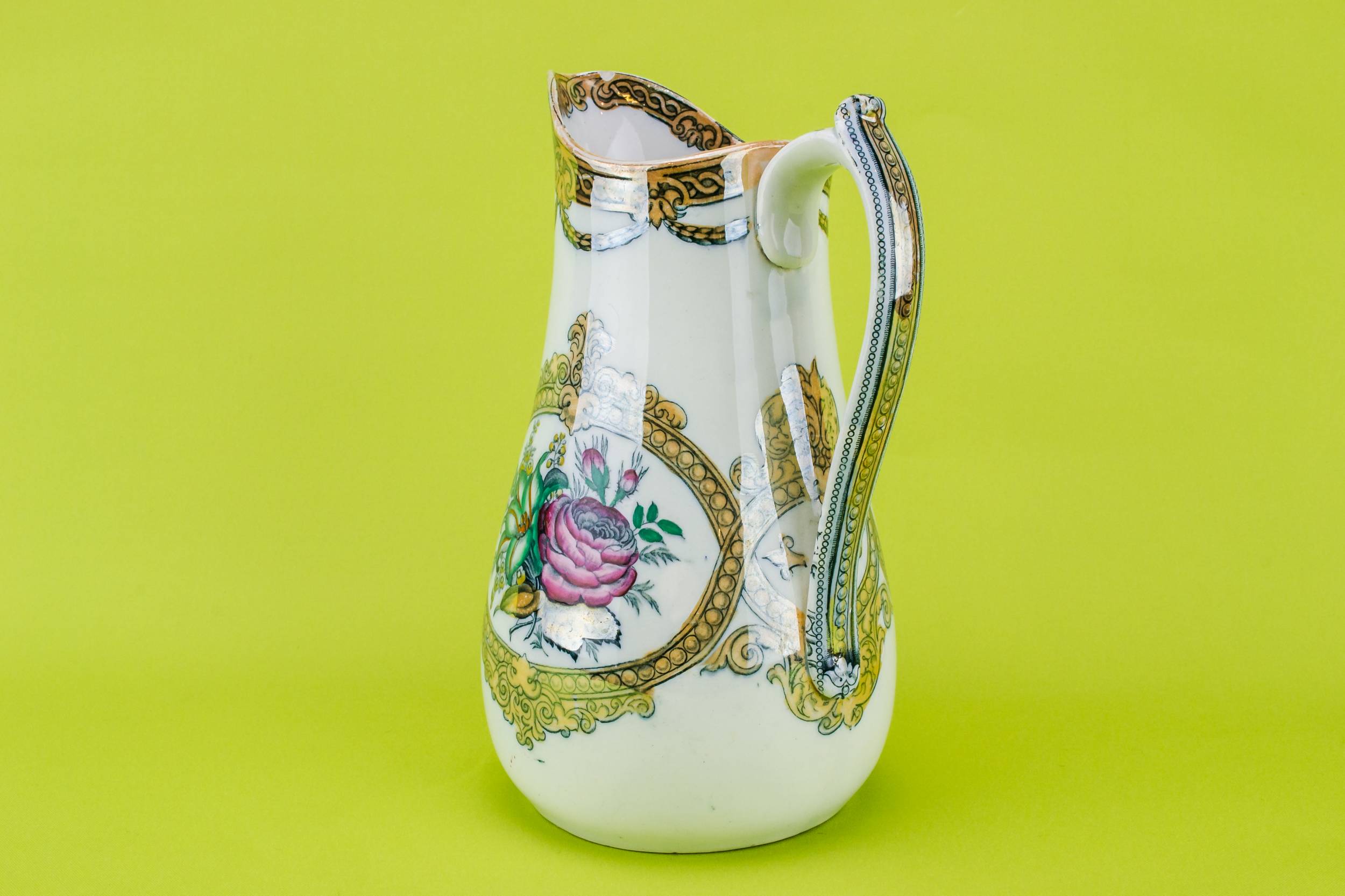 Shabby Chic Antique — Jug for flower displays 1