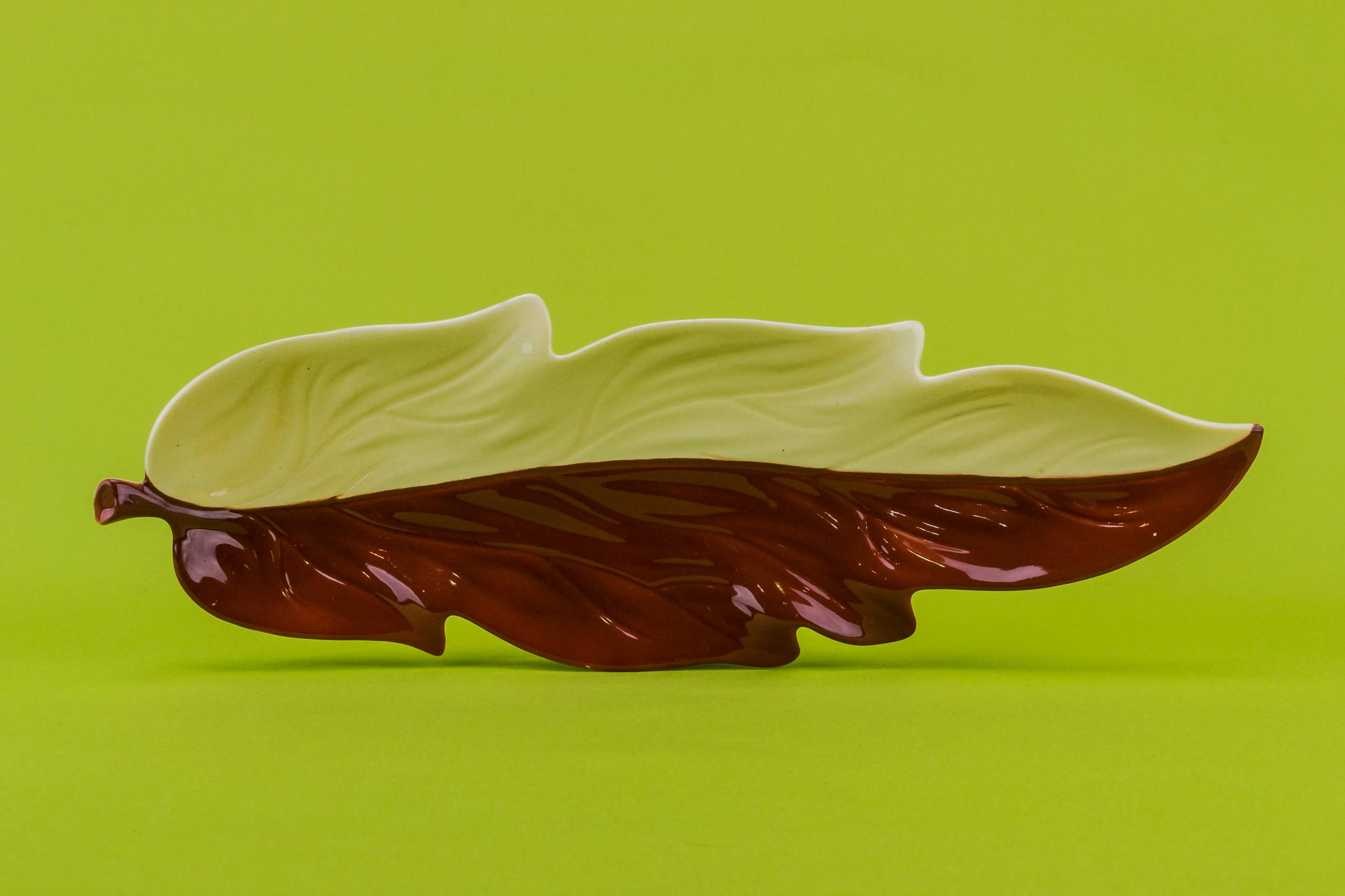 Vintage Ceramic Carlton — Long leaf serving platter 1
