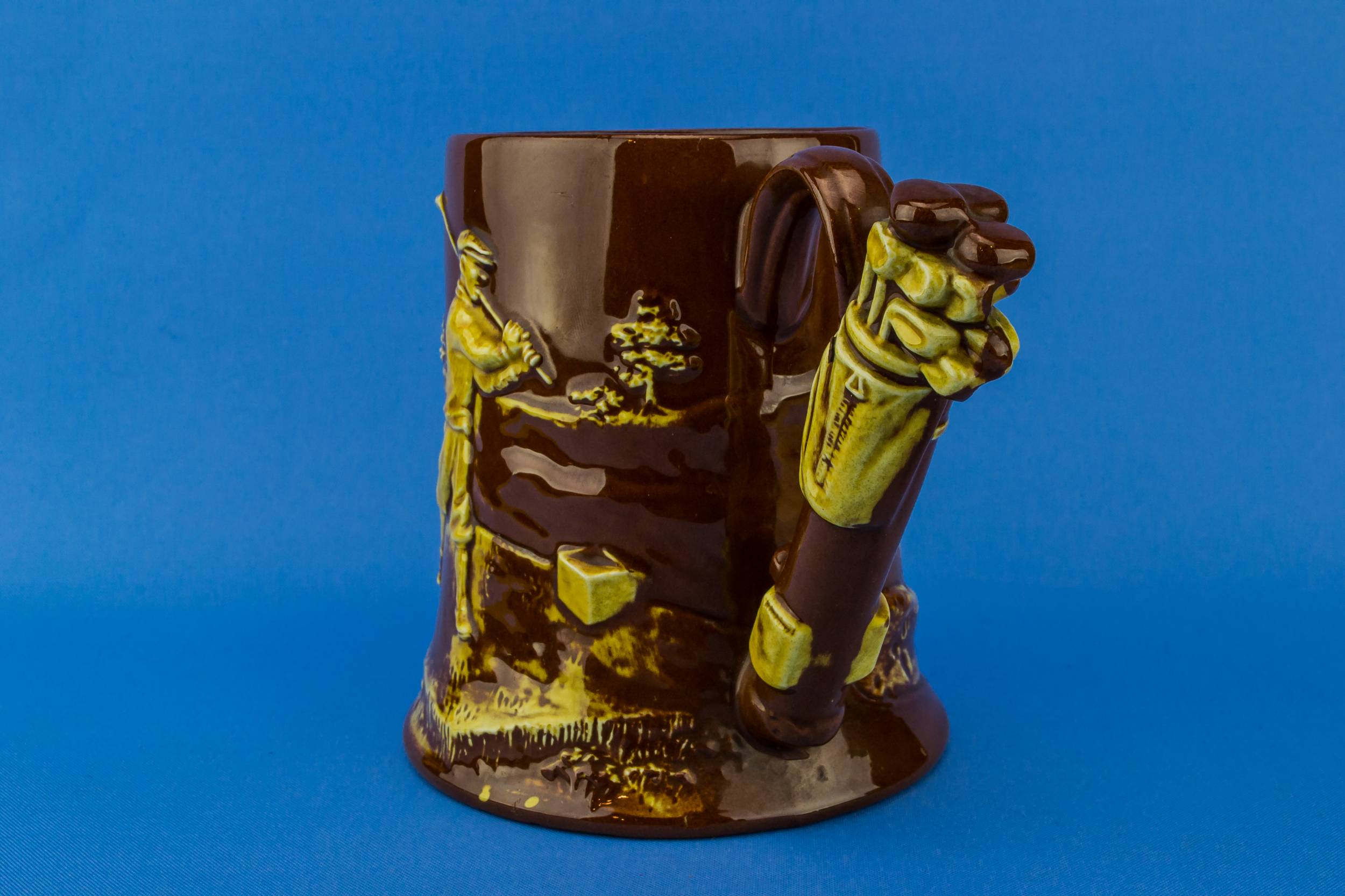 Brown Vintage Kitchen — Golf beer tankard 2
