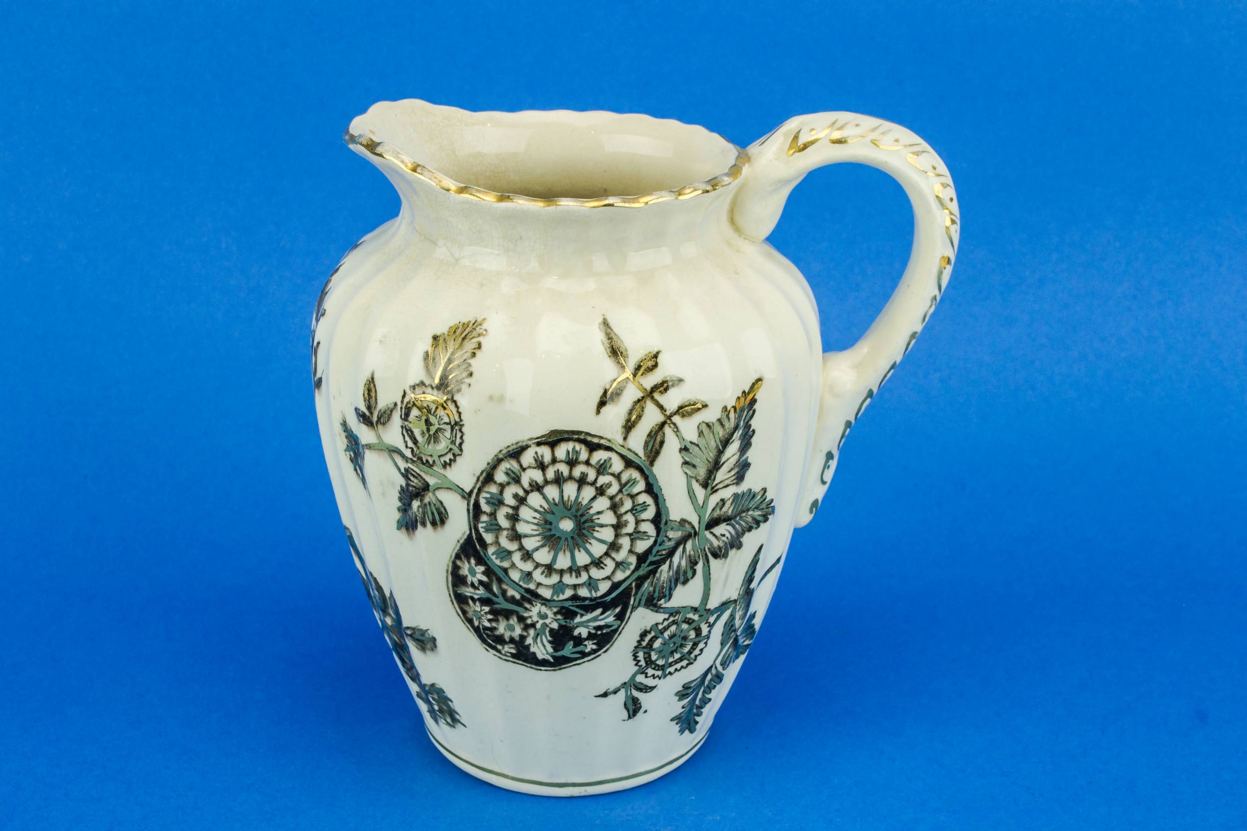 Elegant Antique S — Gilded flower jug 2