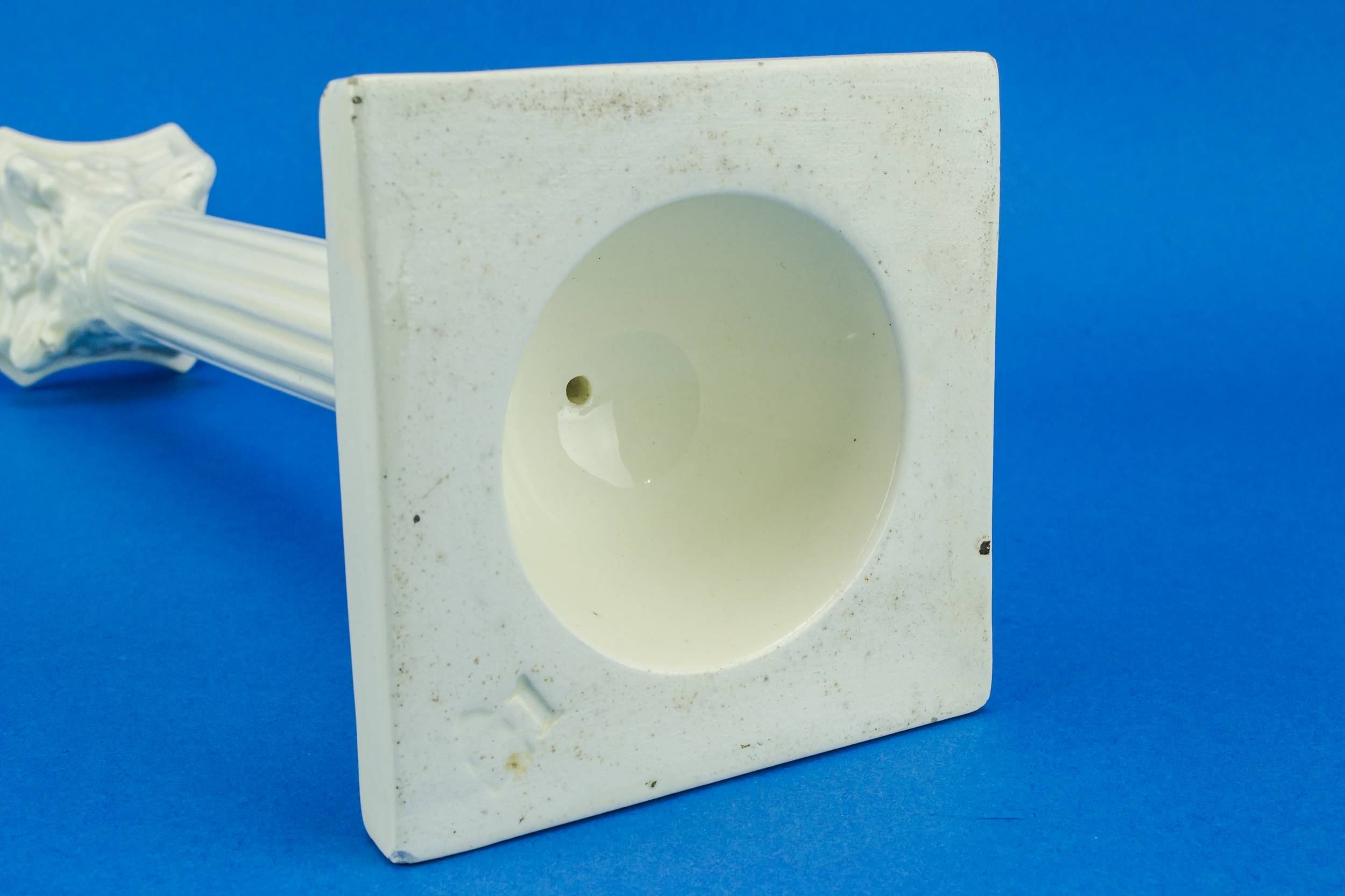 Antique White Fluted — Tall cream candlestick 3