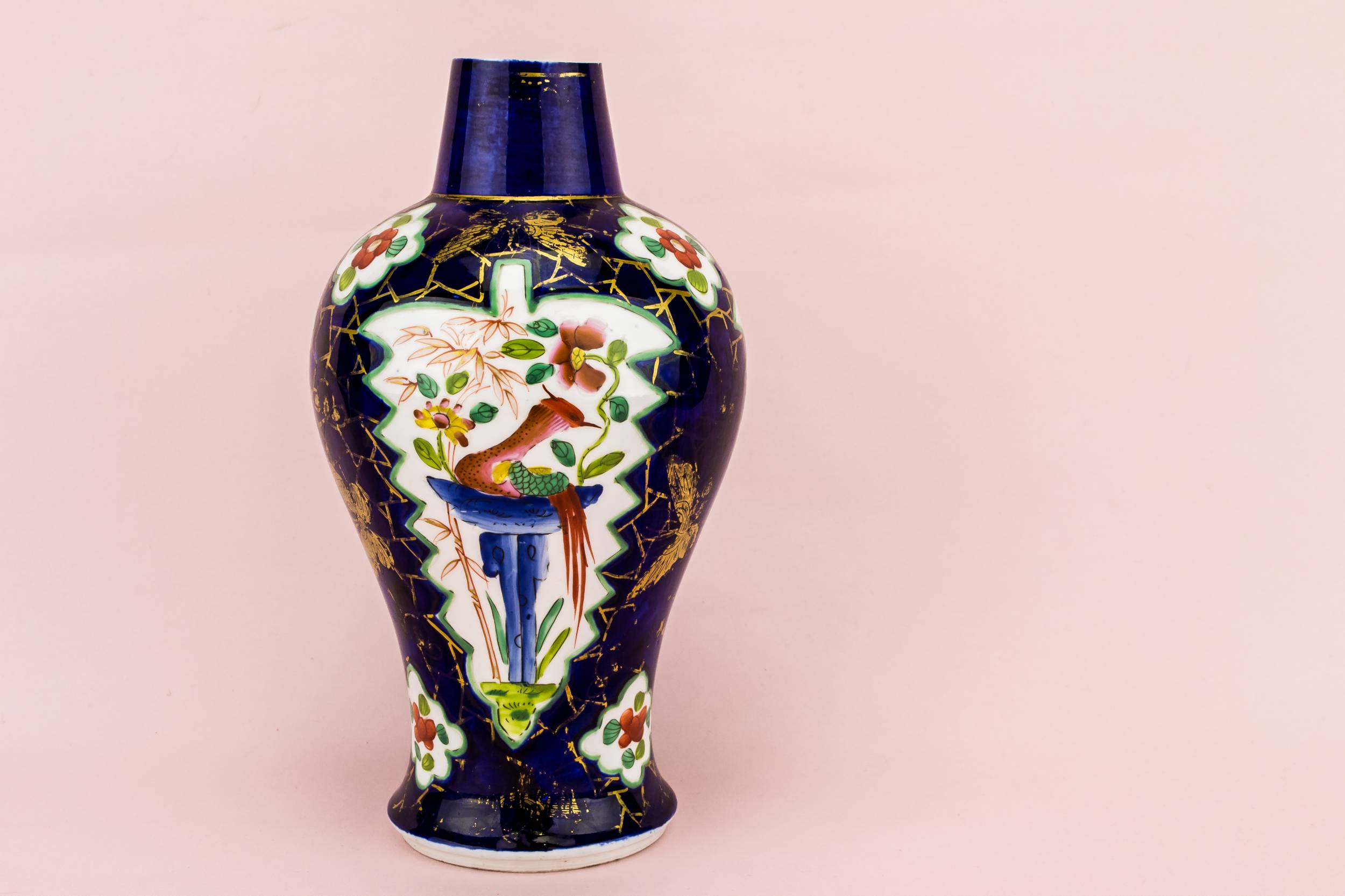Antique Victorian Floral — Small blue and white vase 4