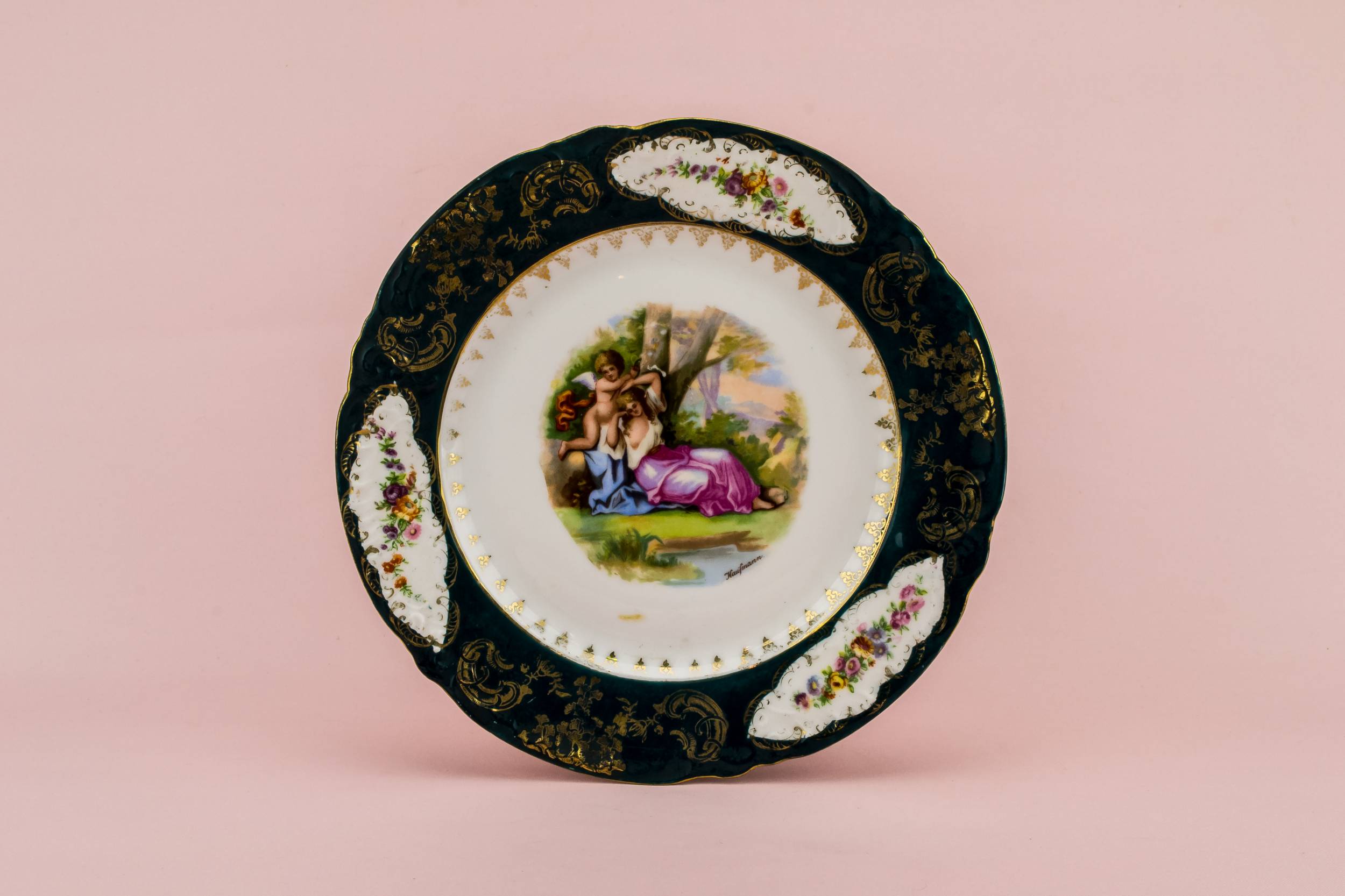 Antique Victorian Figures — Small serving plate