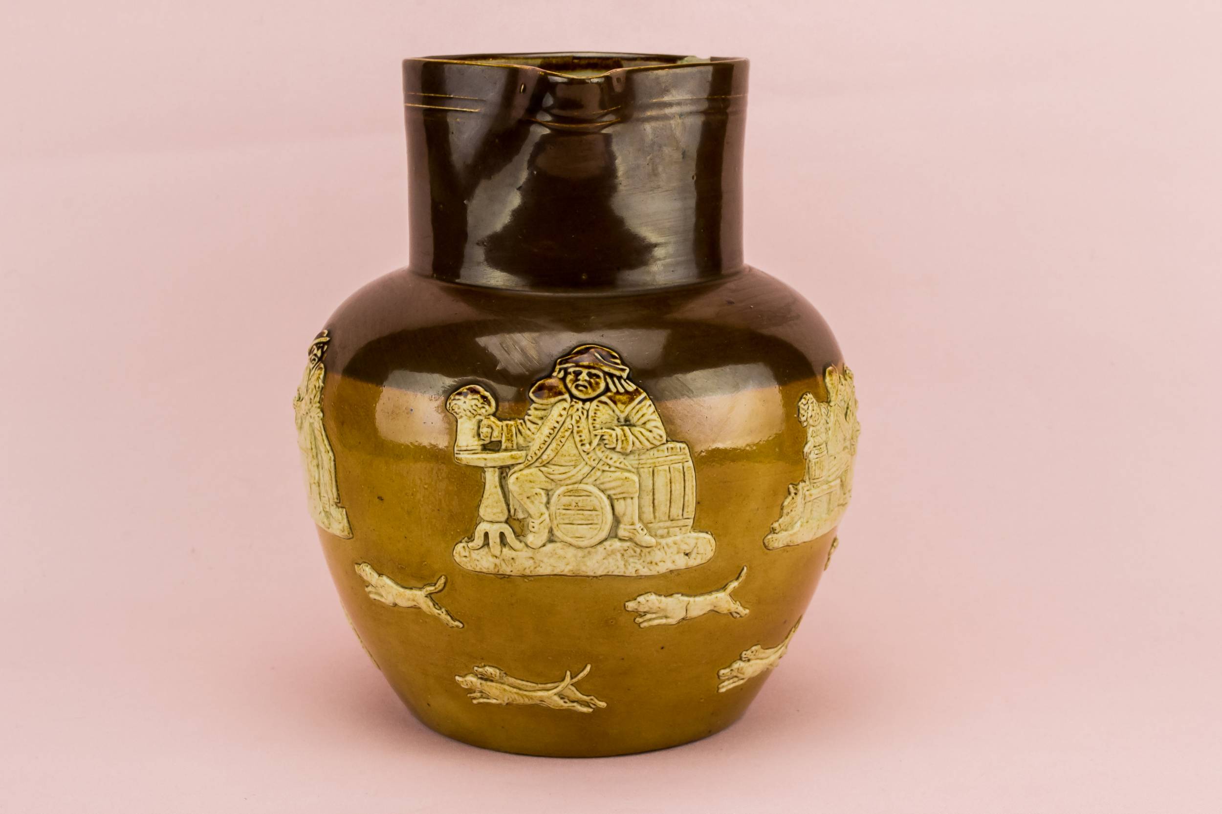 Victorian Antique Royal — Large rustic jug 1