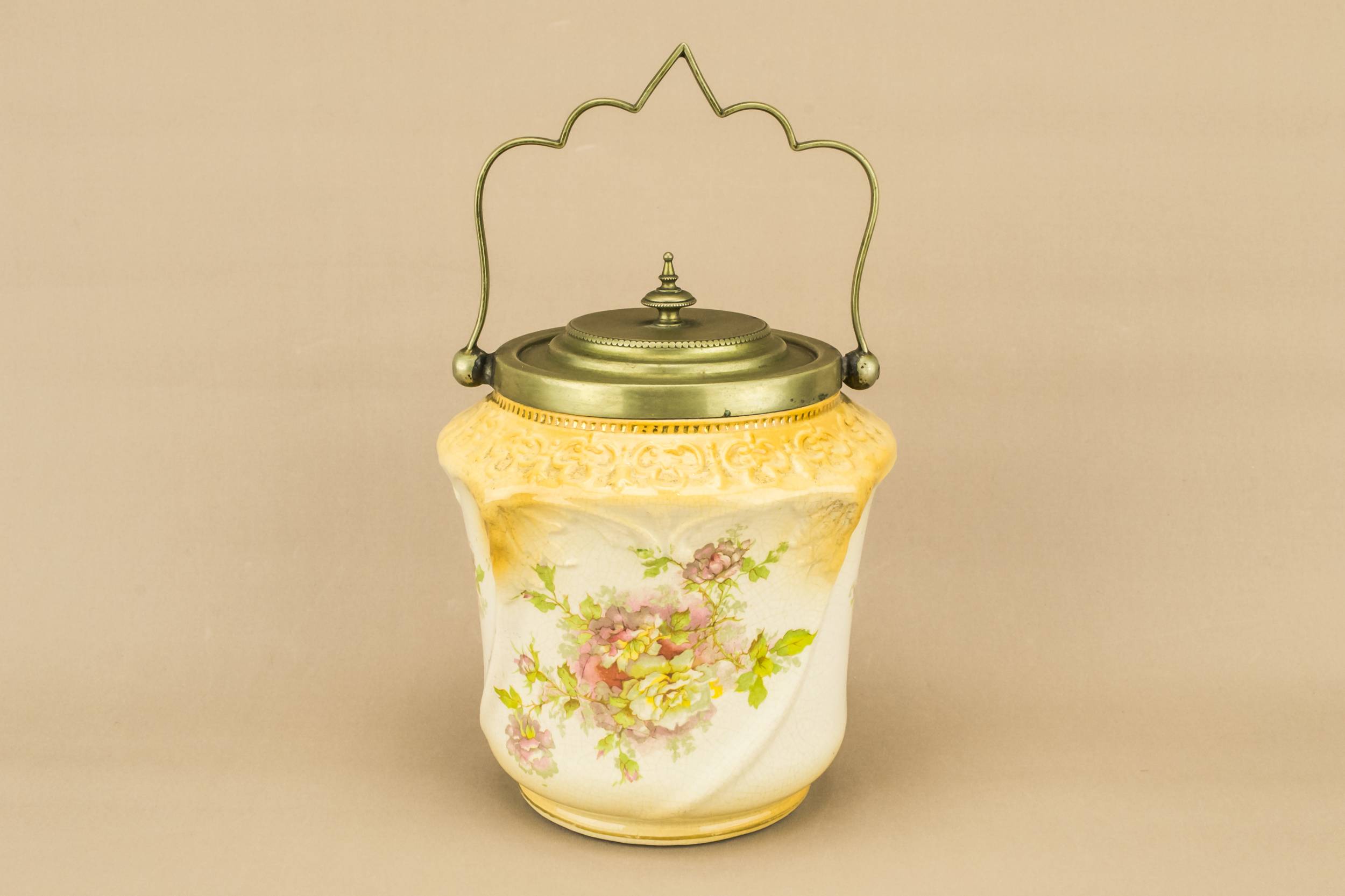 Antique Elegant Ceramic — Kitchen storage jar