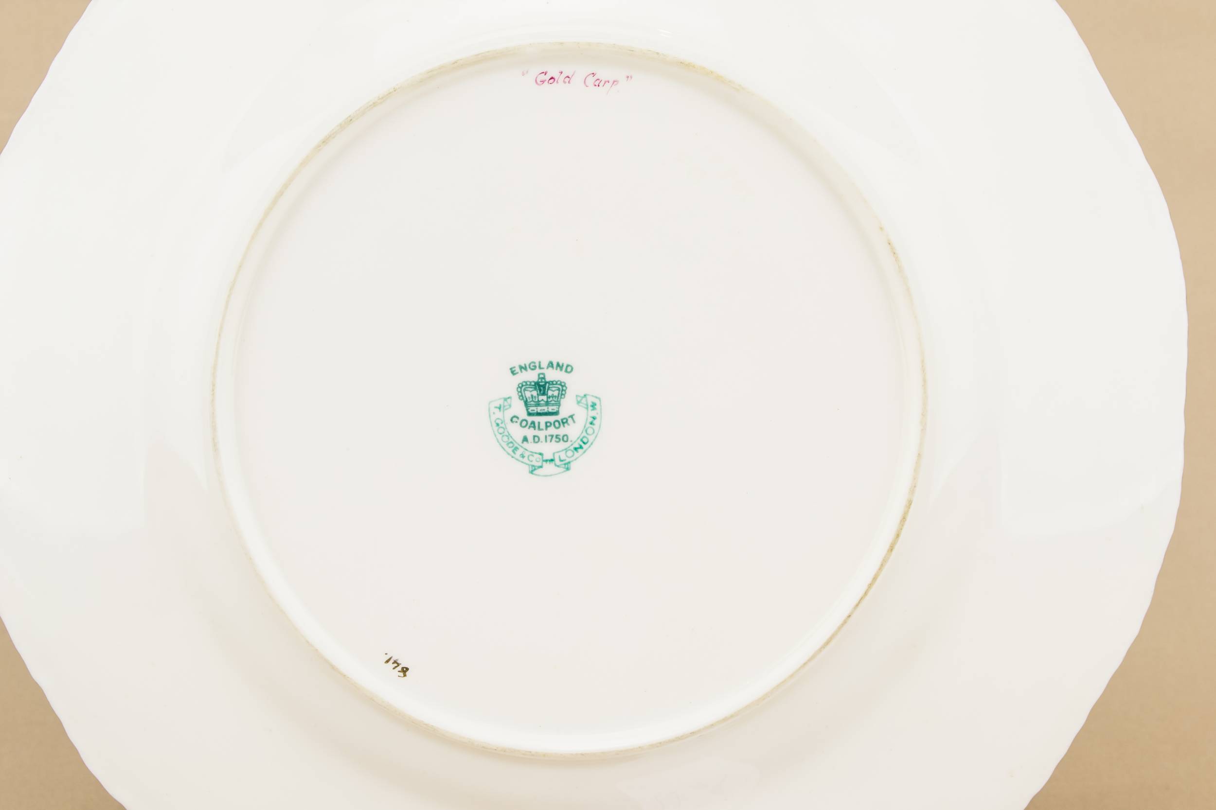 Neo-classical Unusual Fish — Painted dessert plate 3