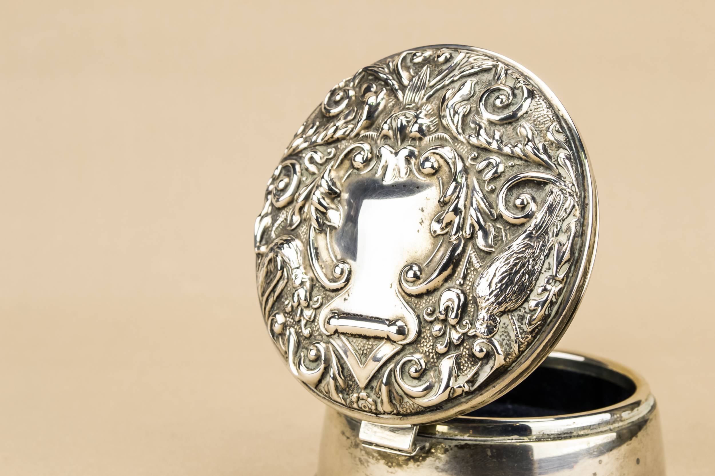Sterling Silver Retro — Sterling silver box 5