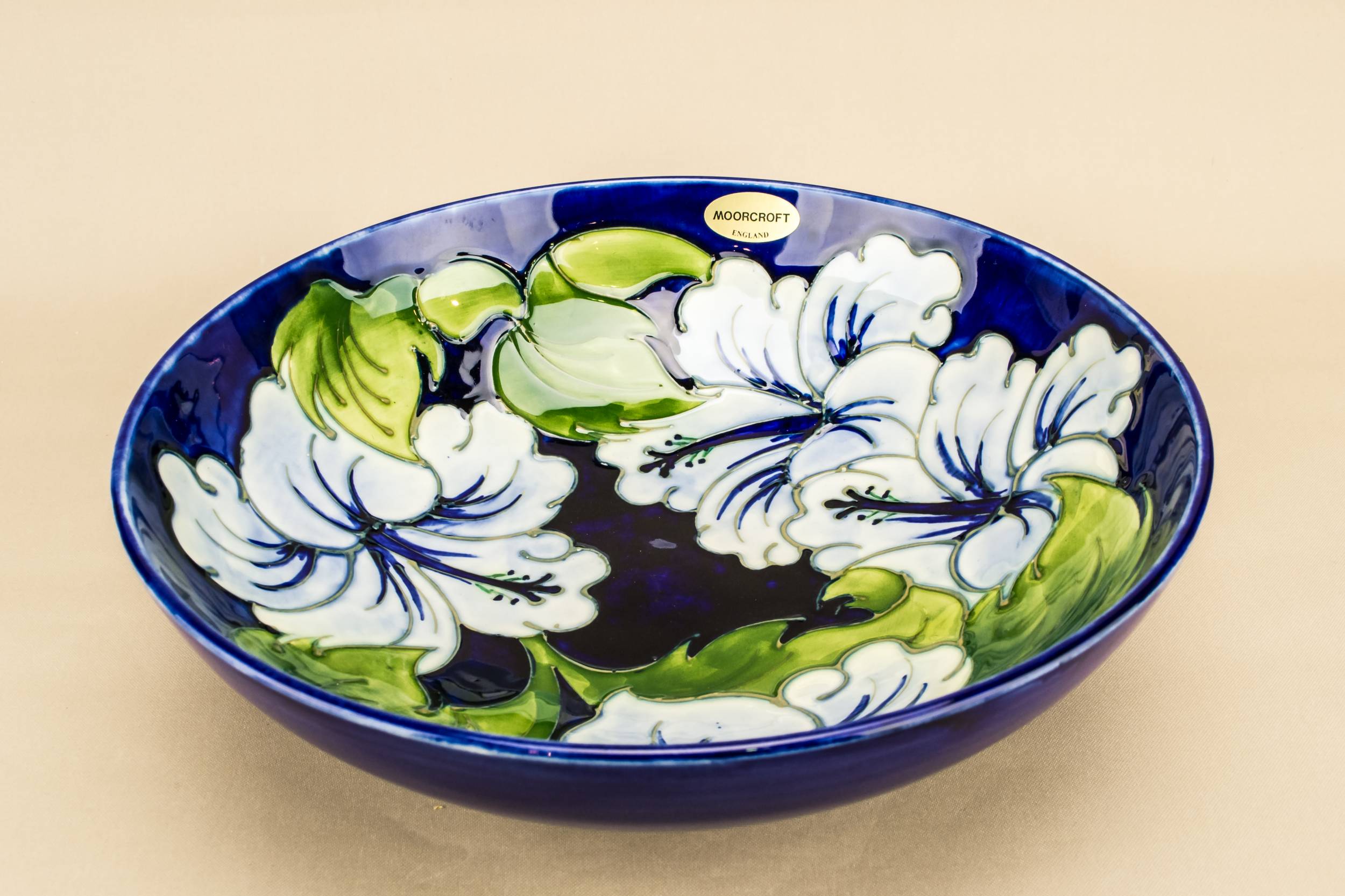 Retro Elegant Moorcroft — Moorcroft Hibiscus bowl 3