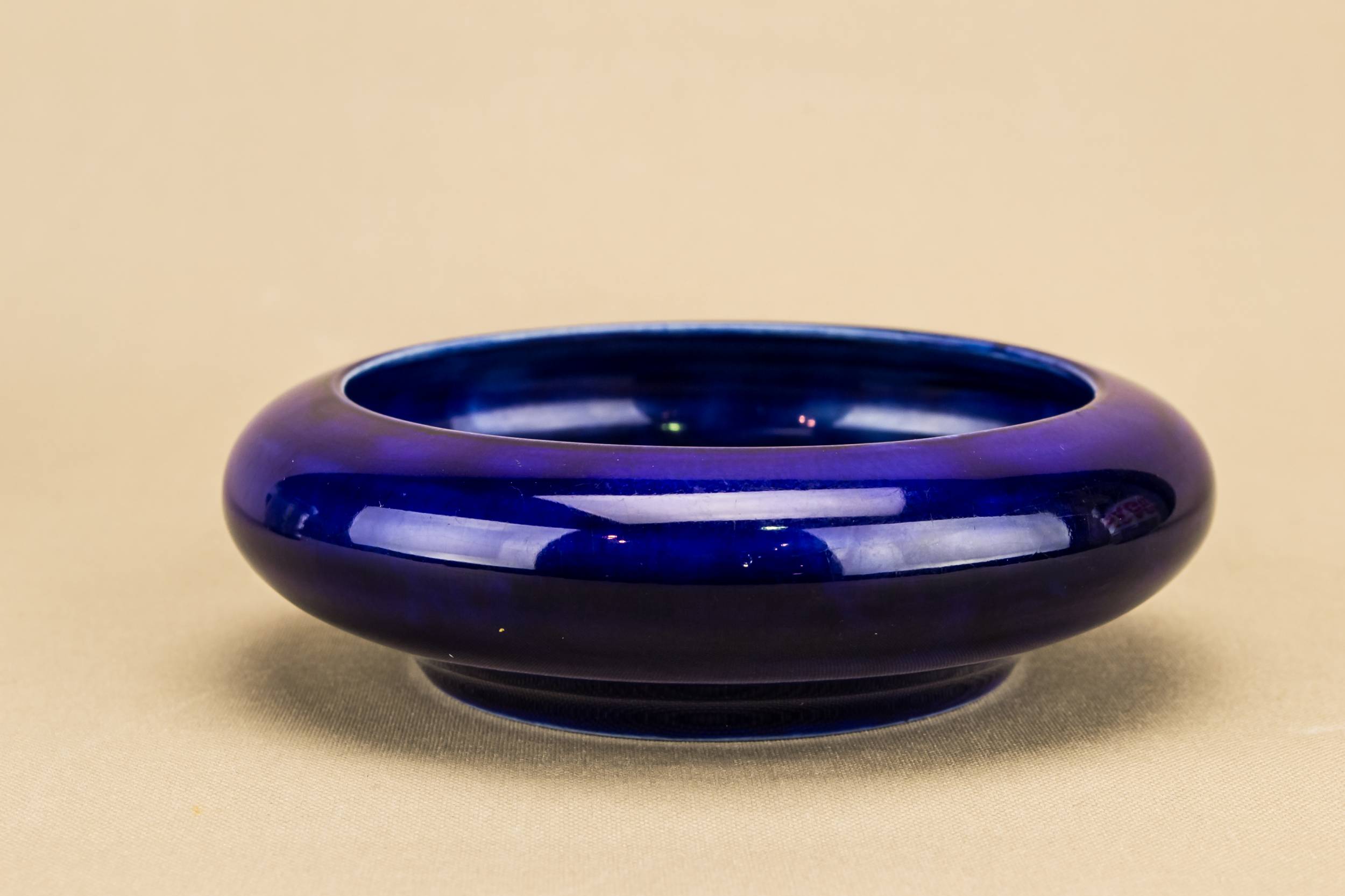 Vintage Retro BOWL — Moorcroft African Lily bowl 1