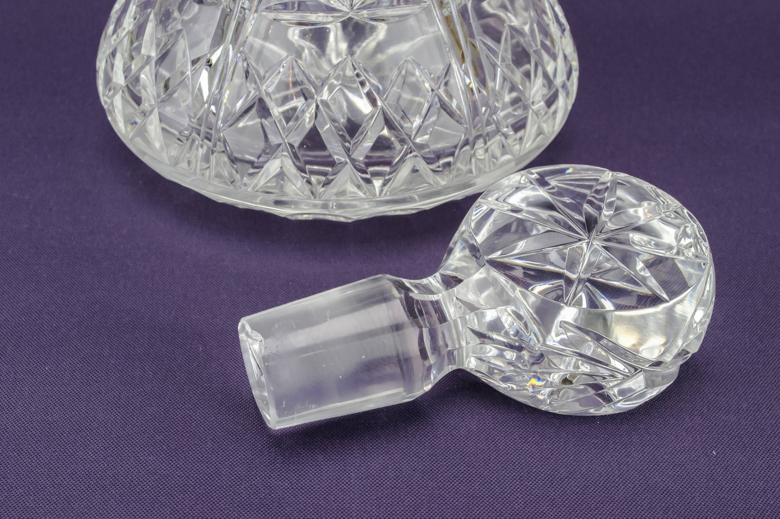 Vintage Cut Glass — Heavy wine decanter 5
