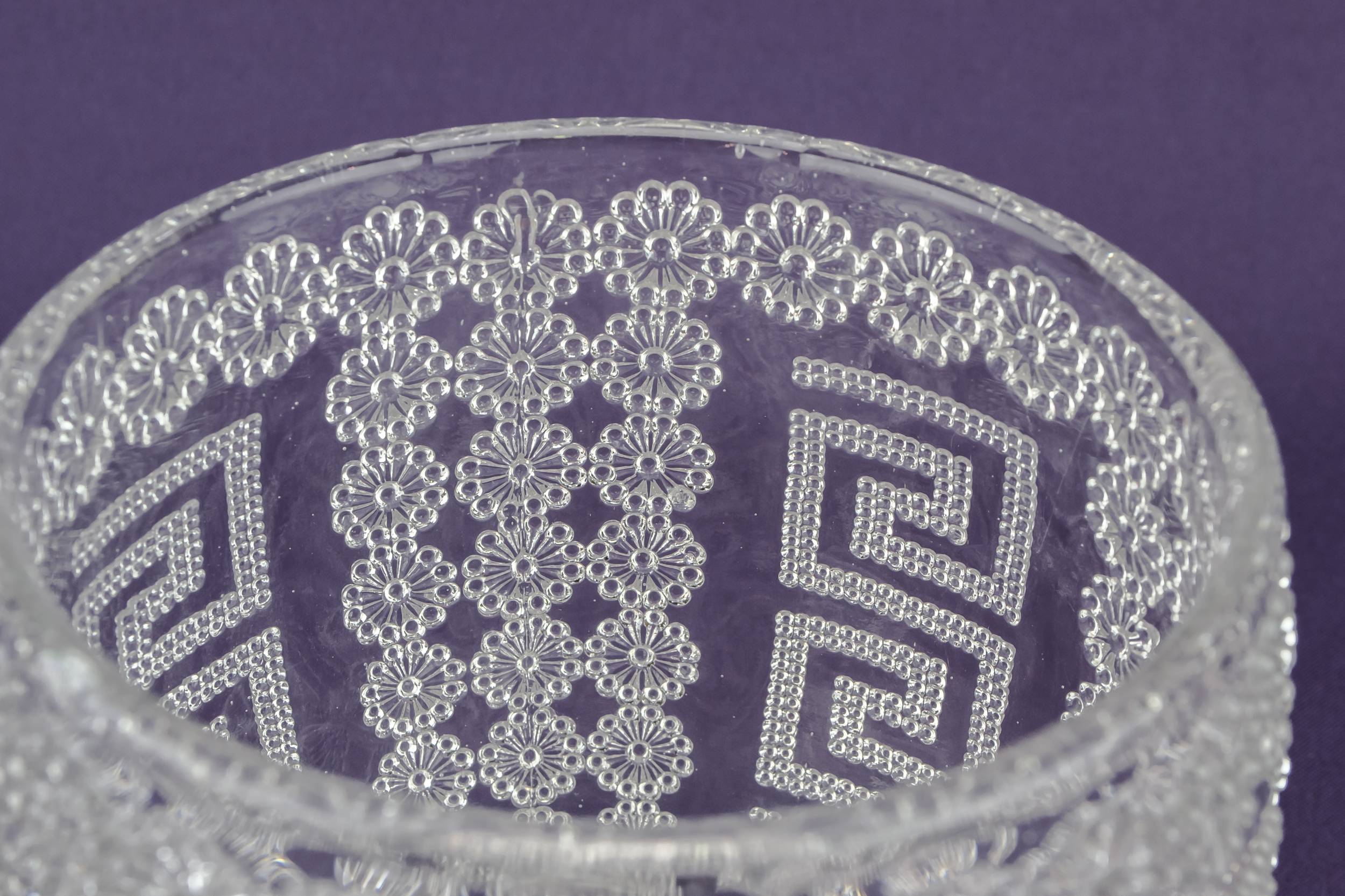 Antique Victorian Floral — Ice bucket in pressed glass 1