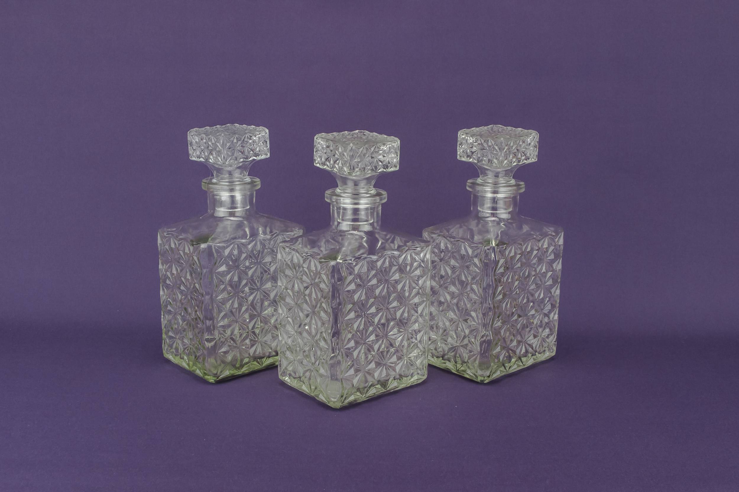 Moulded Retro Dessert — 3 square glass decanters set
