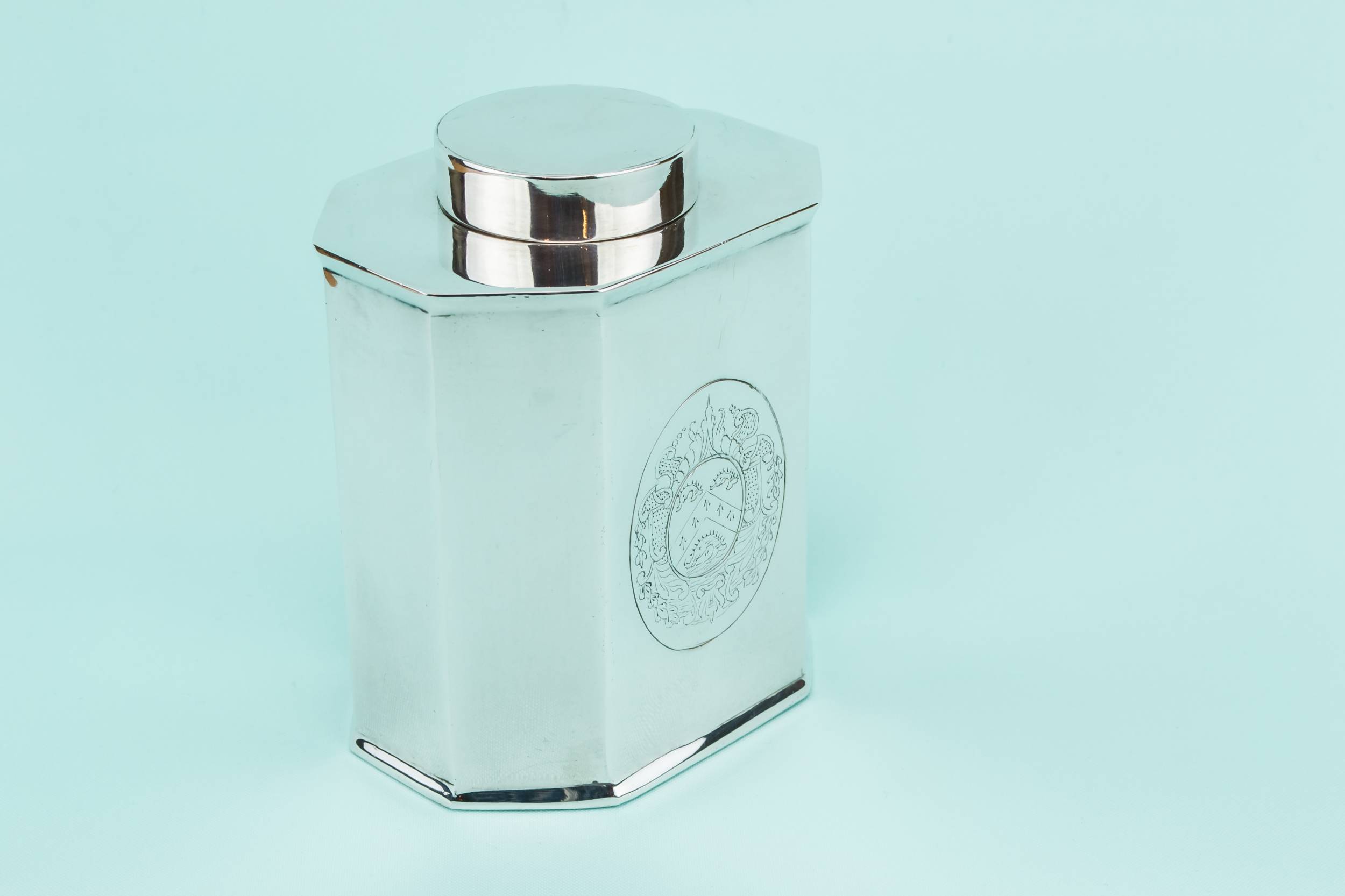 Vintage Elegant TEA — Silver plated tea box 4