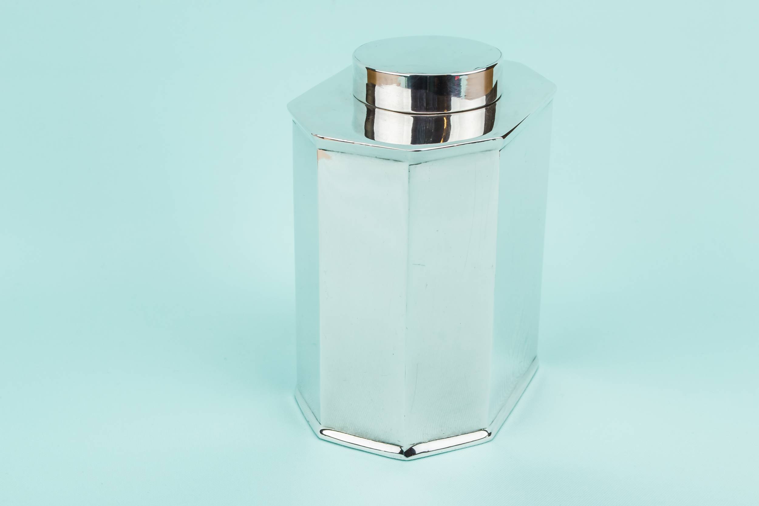Vintage Elegant TEA — Silver plated tea box 3