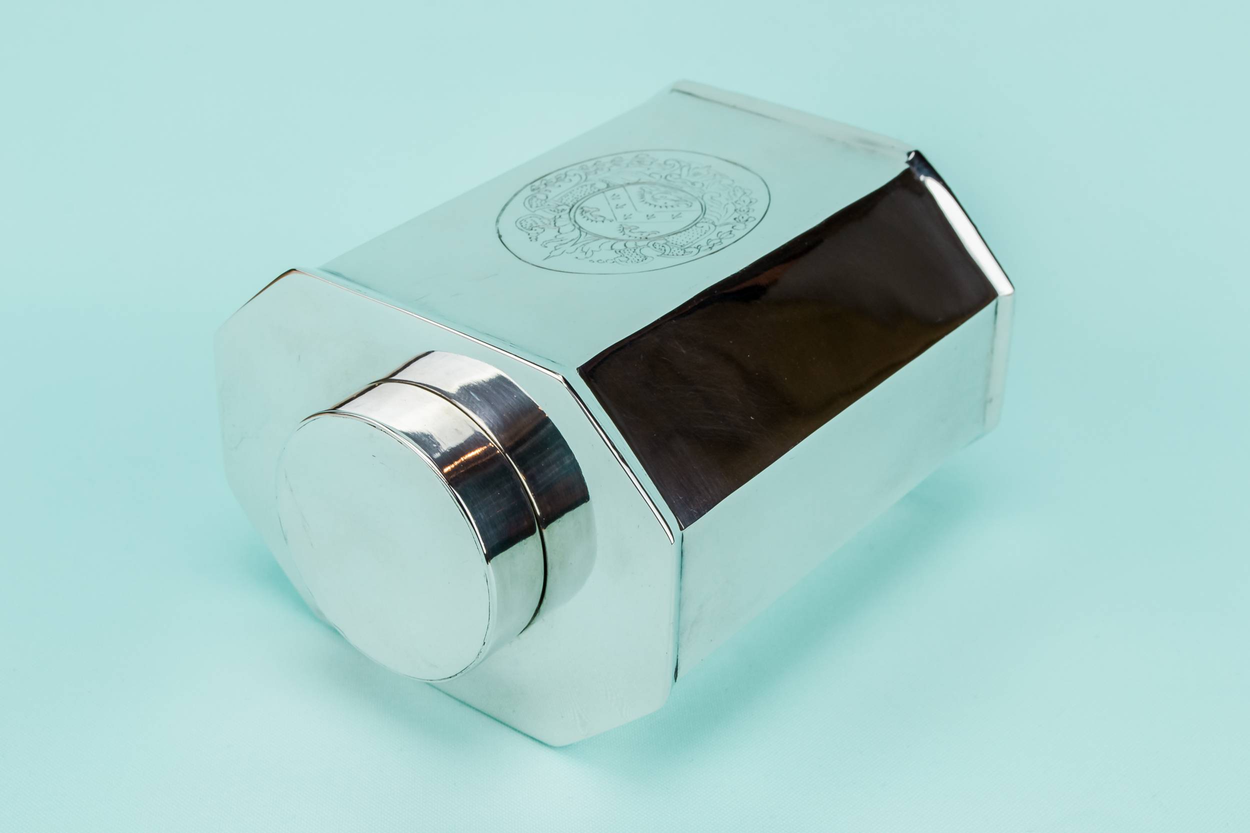 Vintage Elegant TEA — Silver plated tea box 1