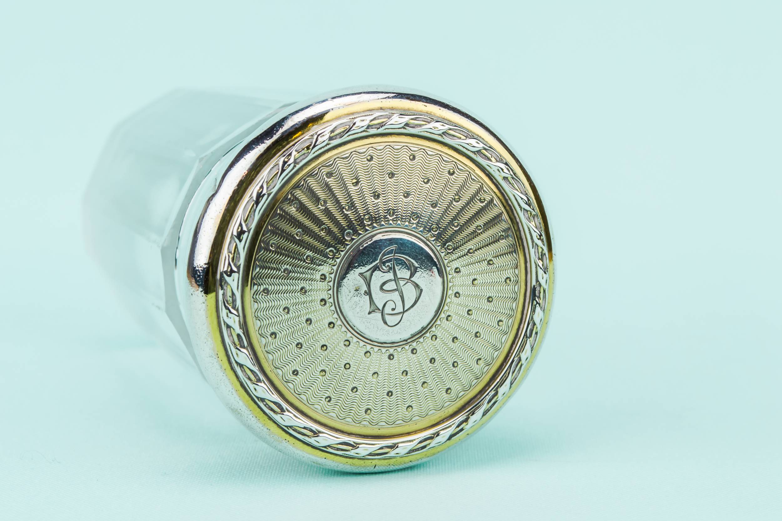 Antique Edwardian Sterling — Silver dressing table bottle 3