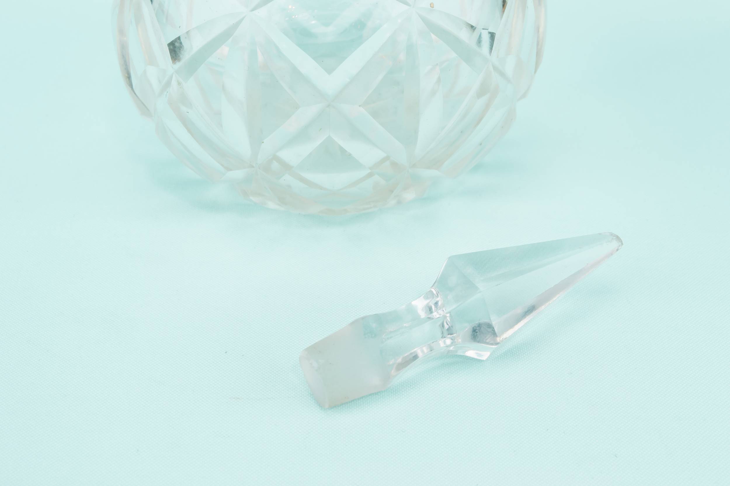 Traditional Edwardian Glass — Silver dressing table bottle 2