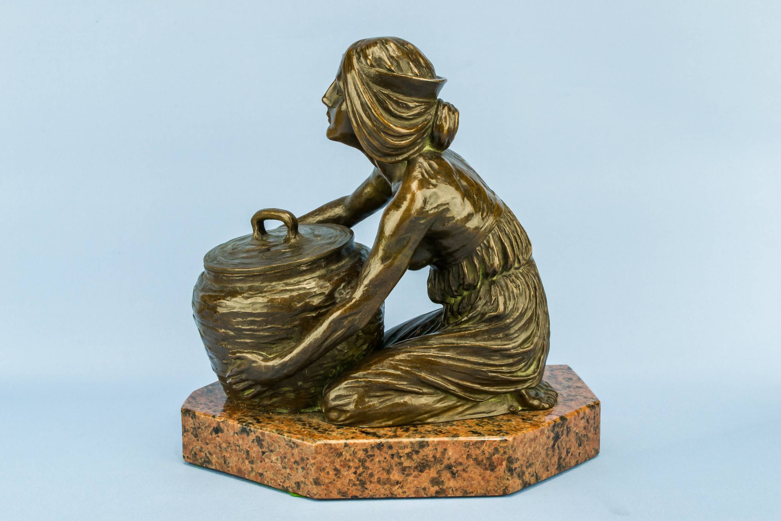 Art Nouveau Large — Secession bronze inkwell 9