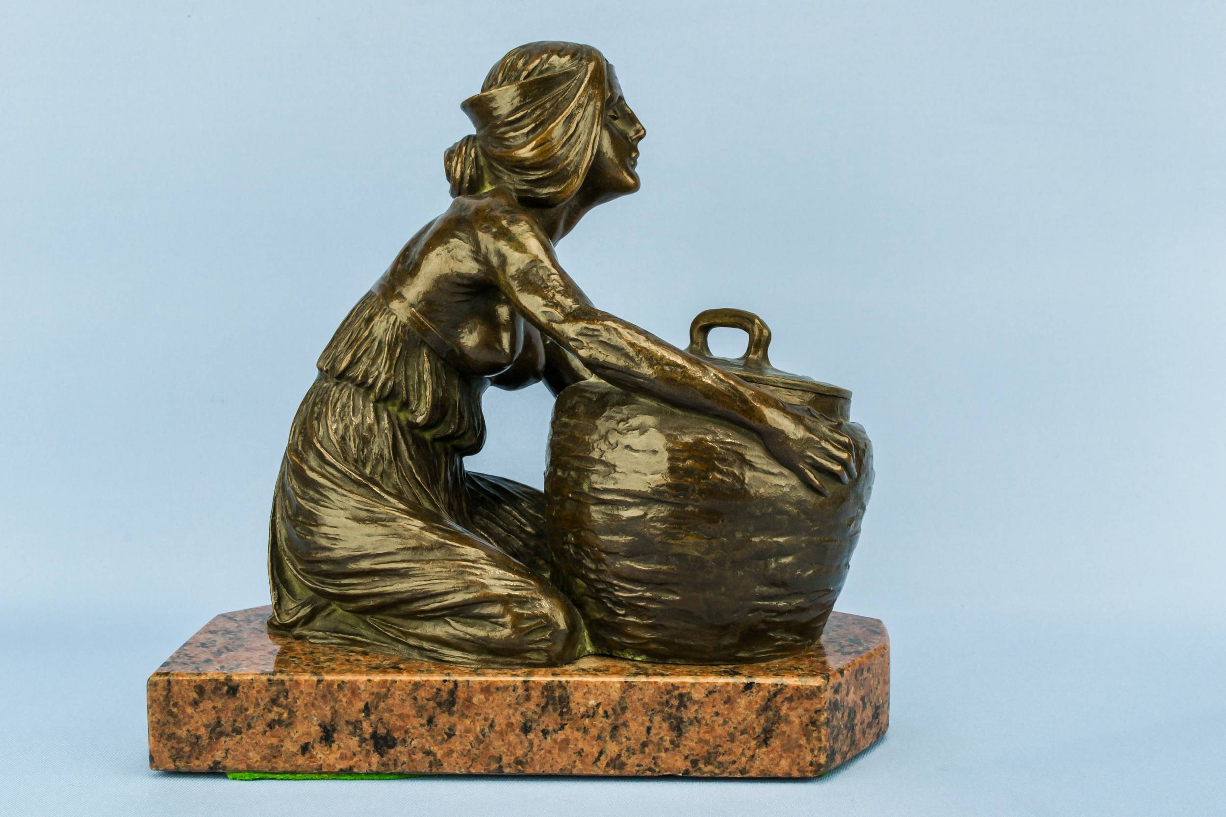 Art Nouveau Large — Secession bronze inkwell 1