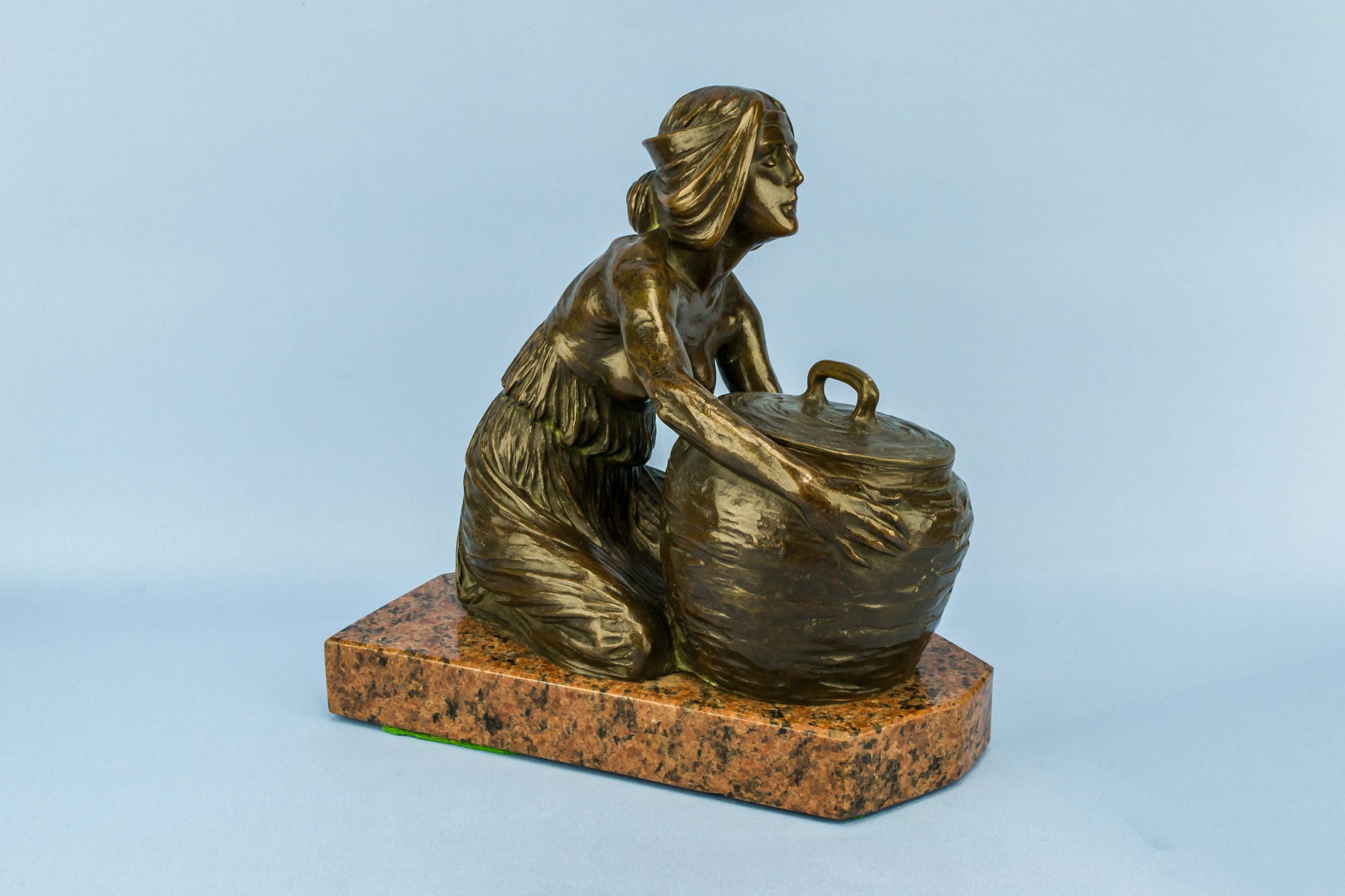 Art Nouveau Large — Secession bronze inkwell 16