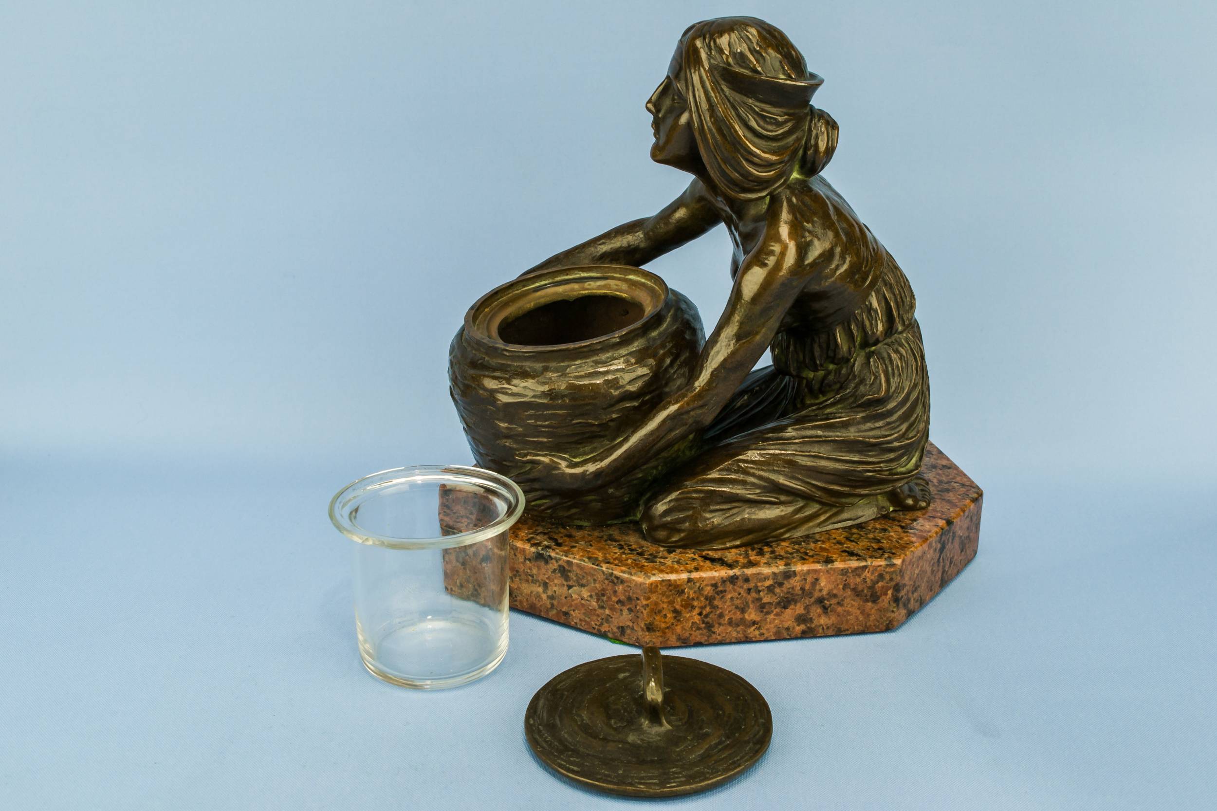 Art Nouveau Large — Secession bronze inkwell 13