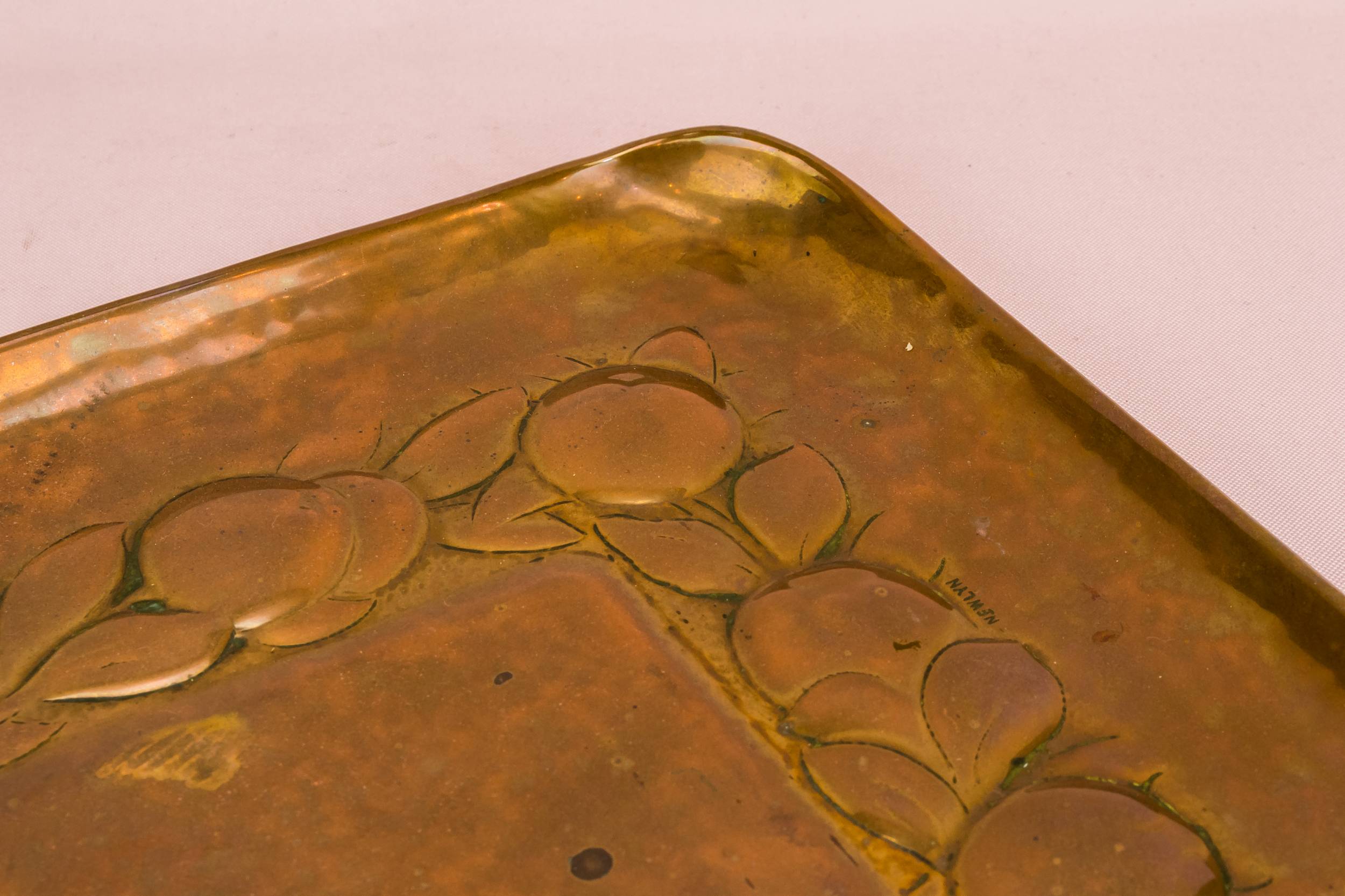 Classical Antique TRAY — Arts & Crafts copper tray 1